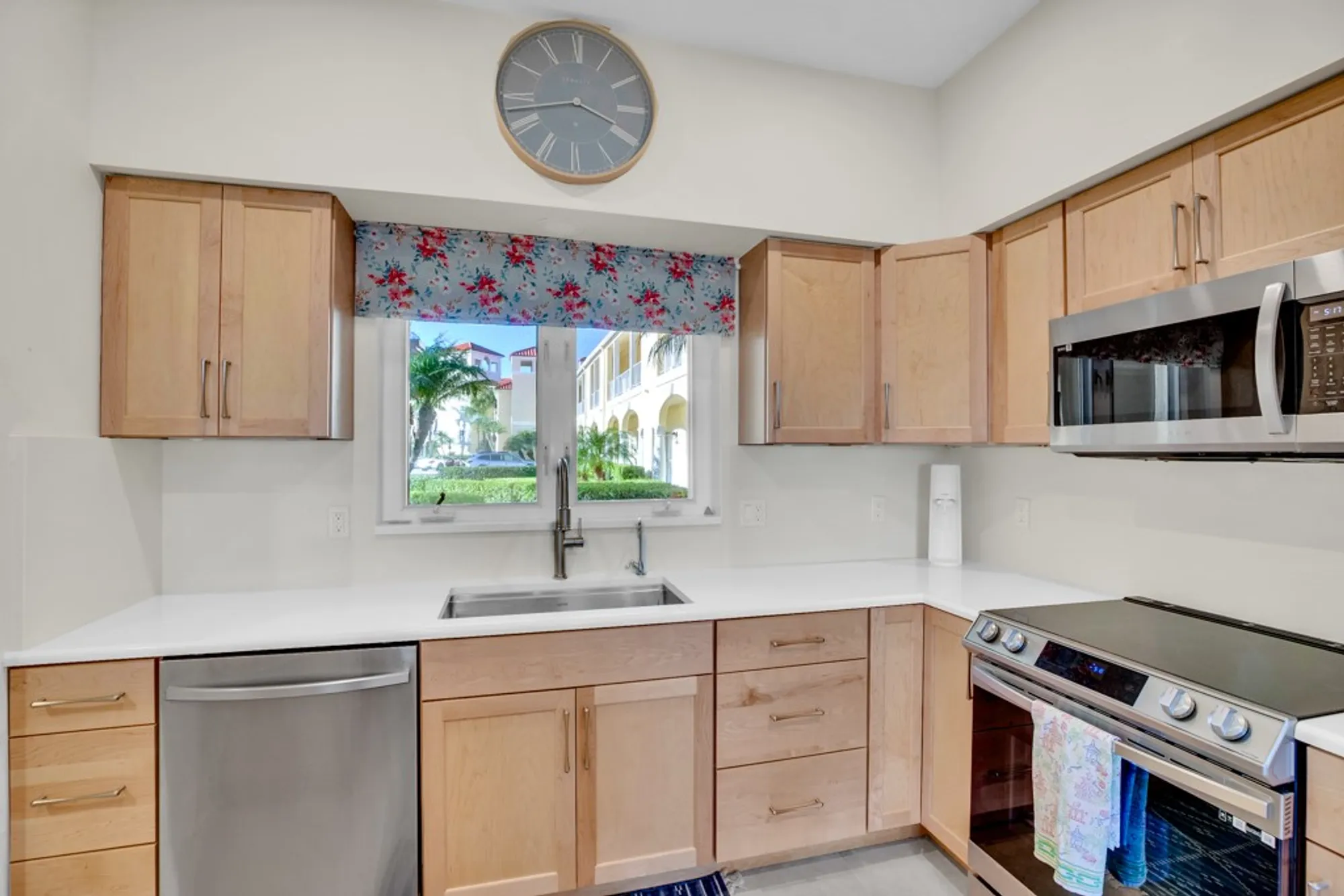 Property Slideshow image 14 of 36 | 5010 harmony cir apt 106, Vero Beach, FL, 32967