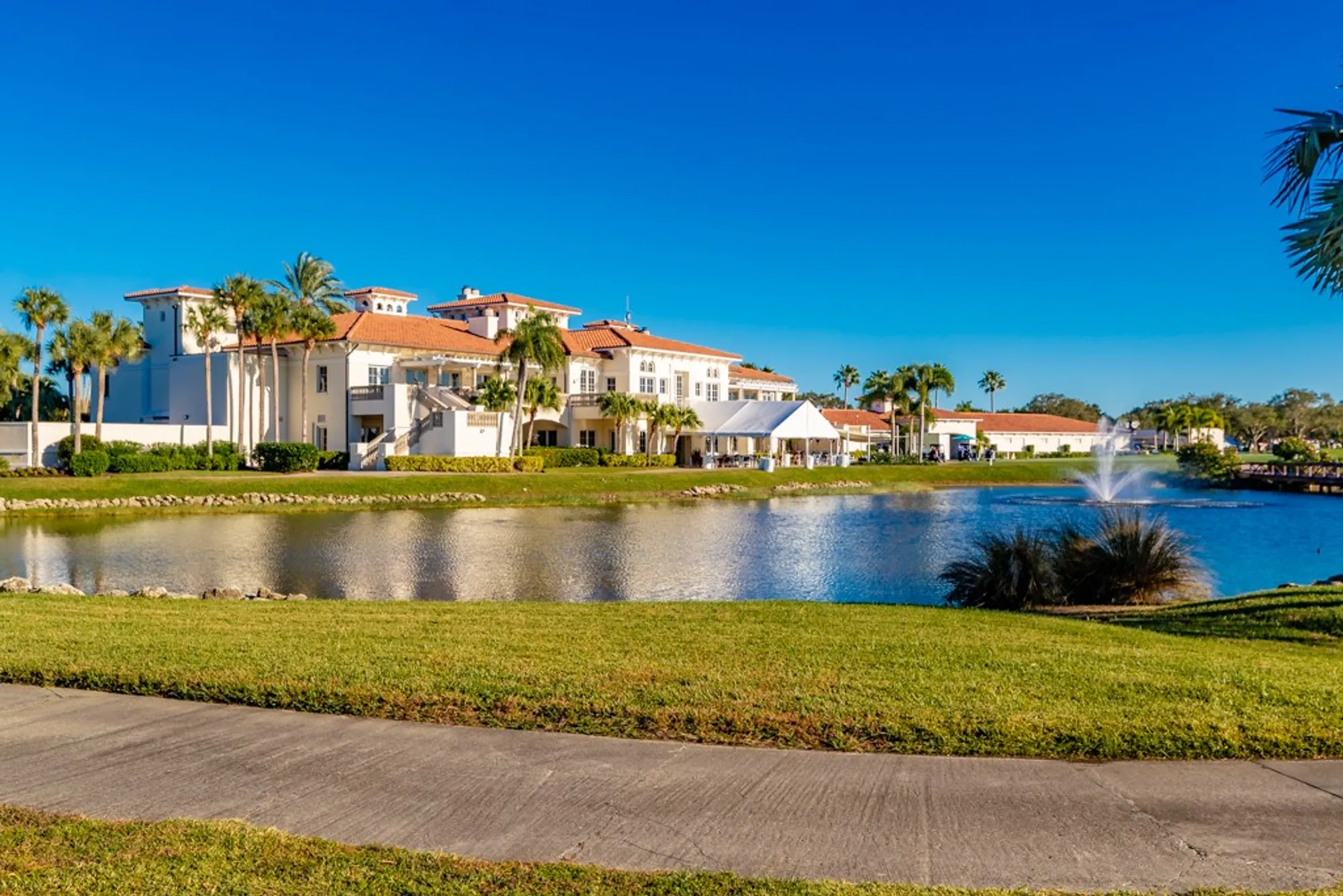 Property Slideshow image 24 of 36 | 5010 harmony cir apt 106, Vero Beach, FL, 32967