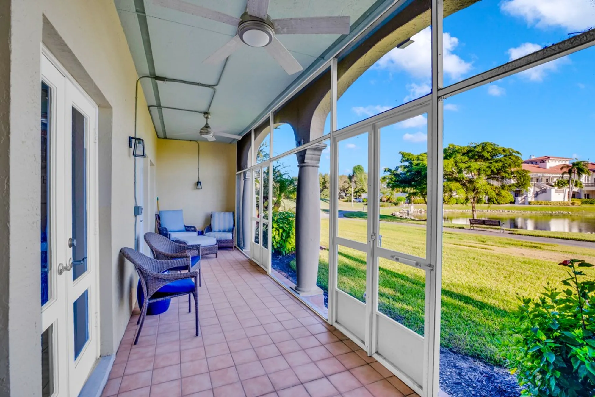 Property Slideshow image 21 of 36 | 5010 harmony cir apt 106, Vero Beach, FL, 32967