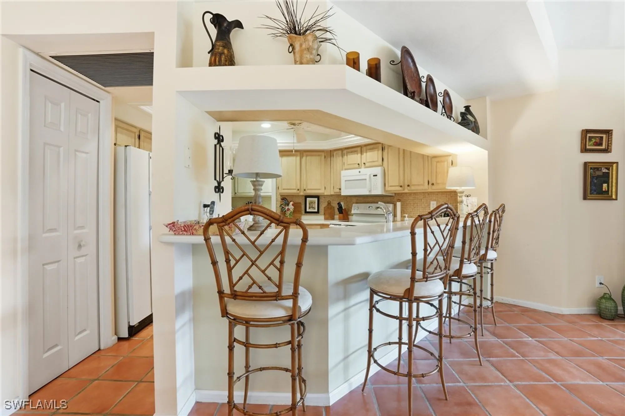 Property Slideshow image 13 of 32 | 8471 abbington cir 1112, Naples, FL, 34108