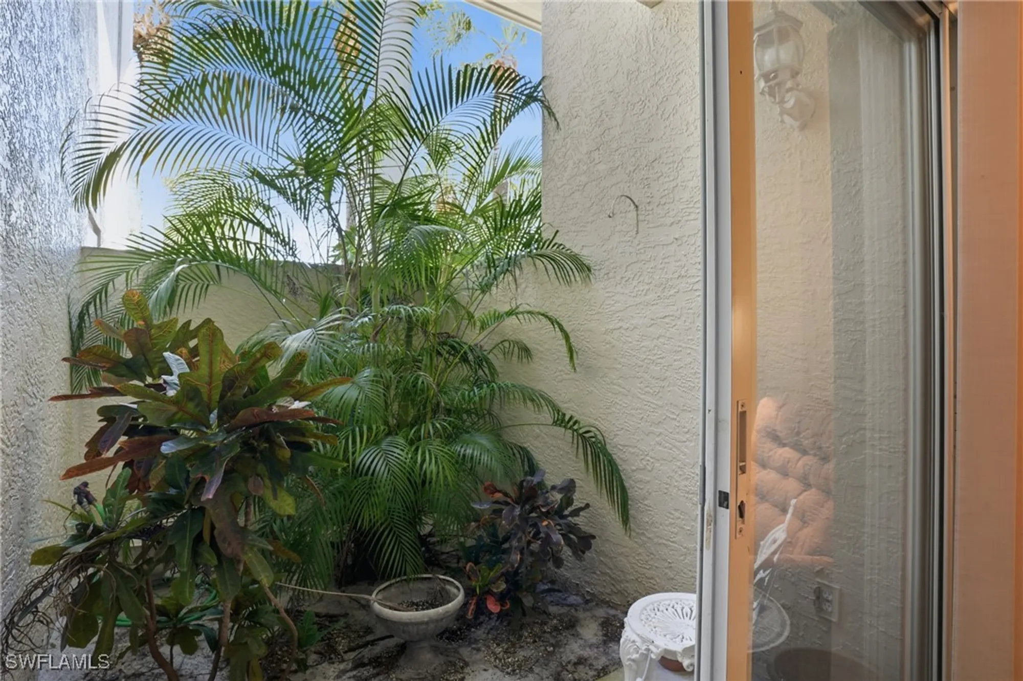 Property Slideshow image 29 of 32 | 8471 abbington cir 1112, Naples, FL, 34108