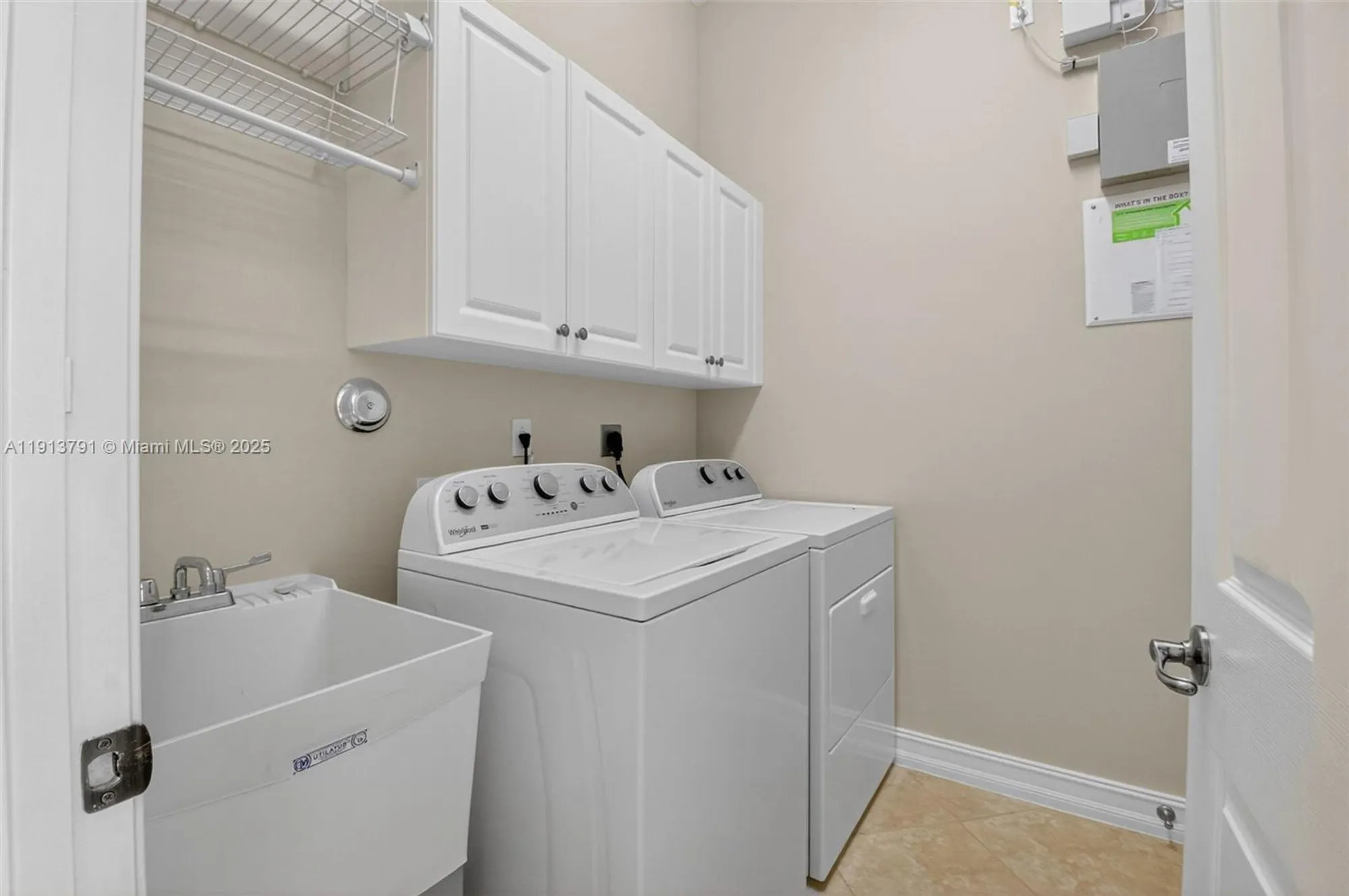Property Slideshow image 19 of 72 | 6833 watertown dr, Boynton Beach, FL, 33437
