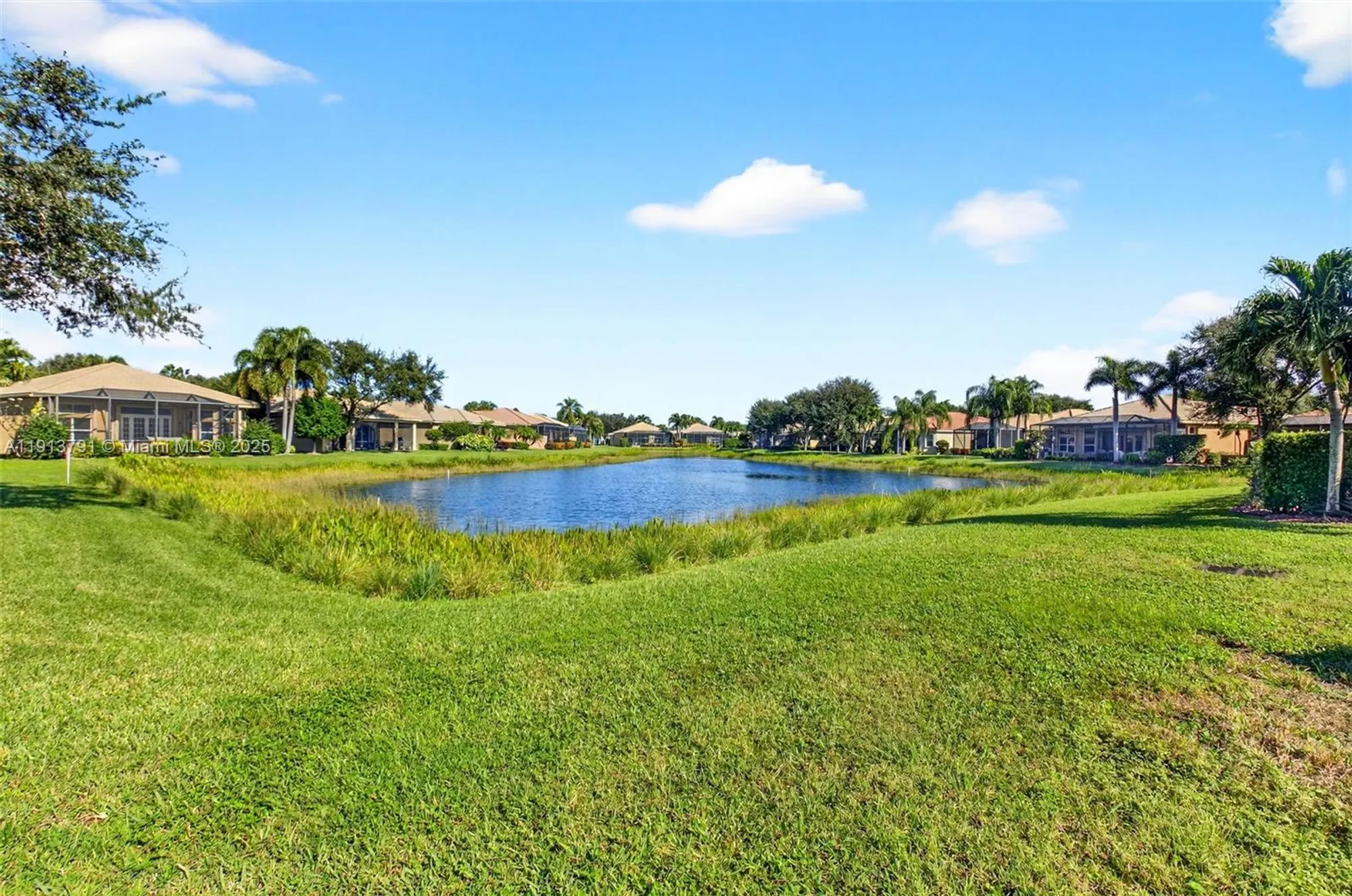 Property Slideshow image 44 of 72 | 6833 watertown dr, Boynton Beach, FL, 33437