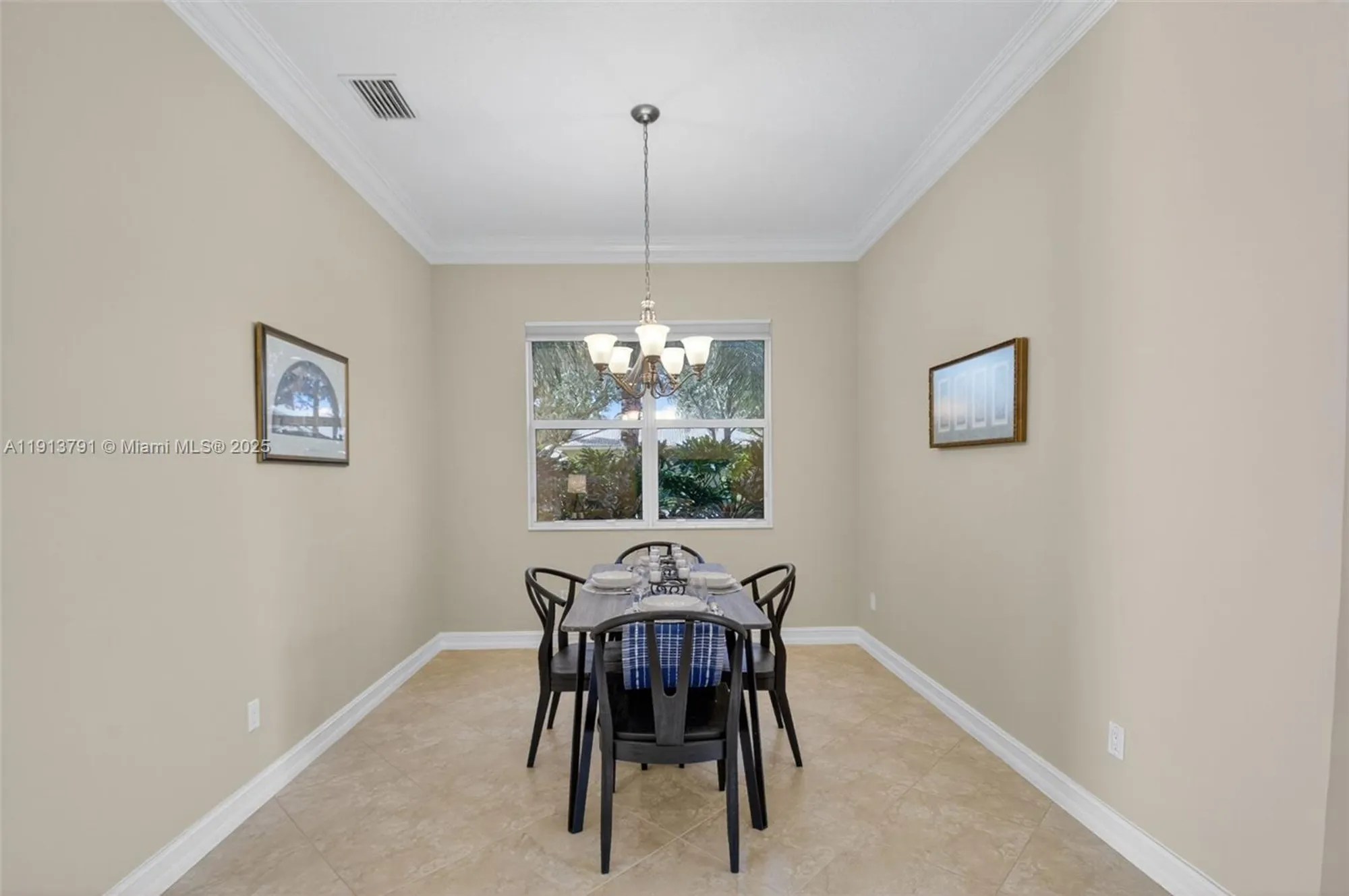 Property Slideshow image 4 of 72 | 6833 watertown dr, Boynton Beach, FL, 33437