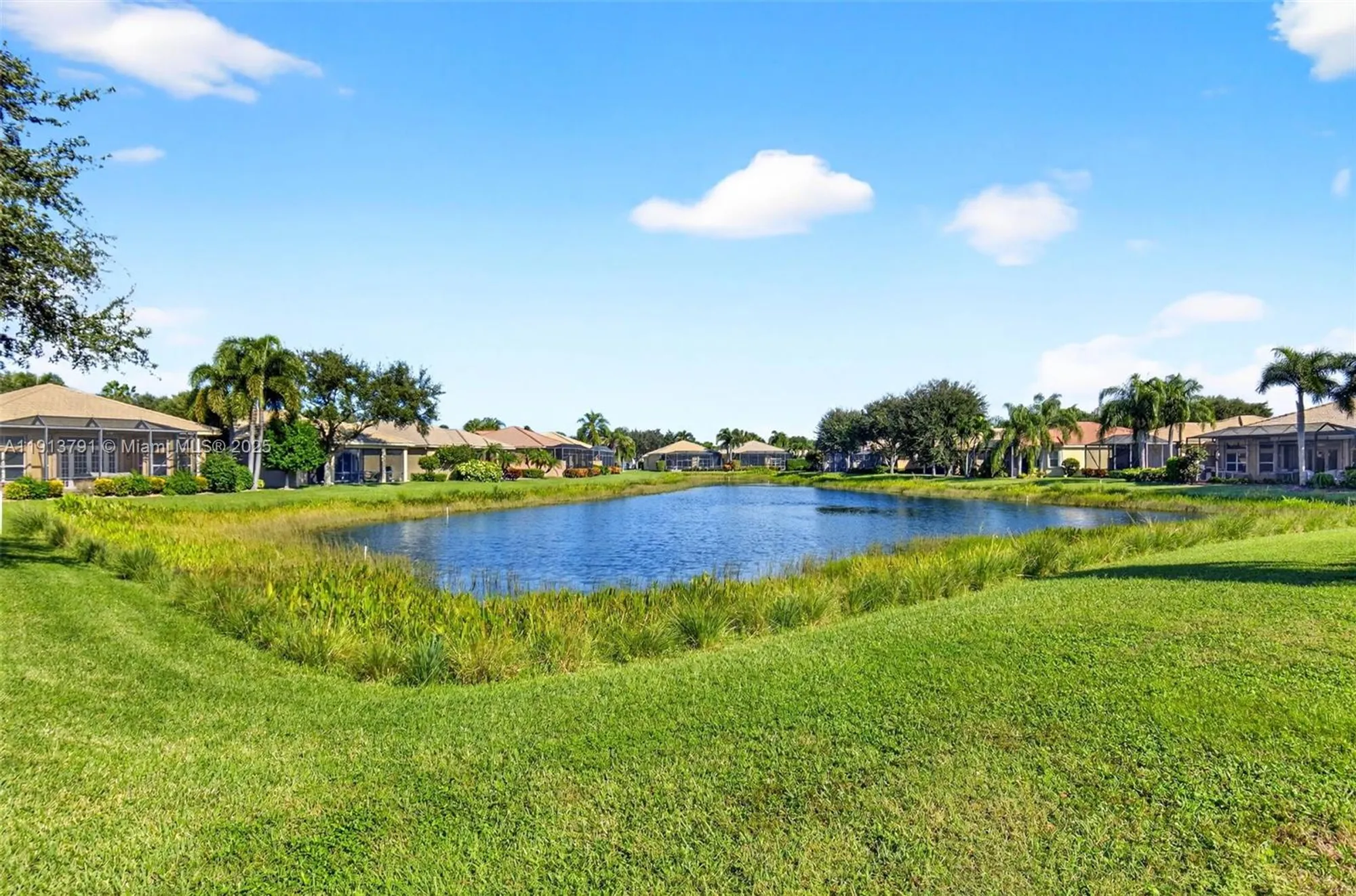 Property Slideshow image 43 of 72 | 6833 watertown dr, Boynton Beach, FL, 33437