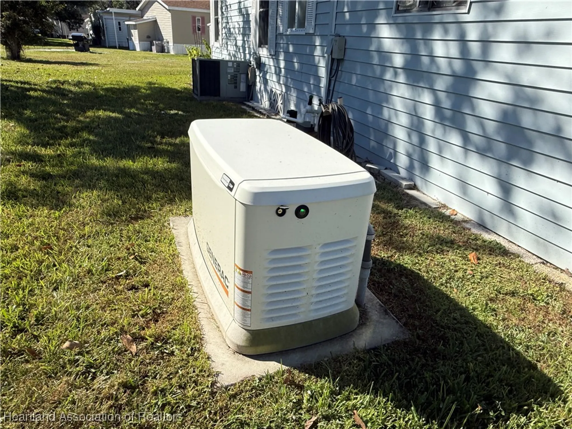 Property Slideshow image 18 of 26 | 27 venetian pkwy, Lake Placid, FL, 33852