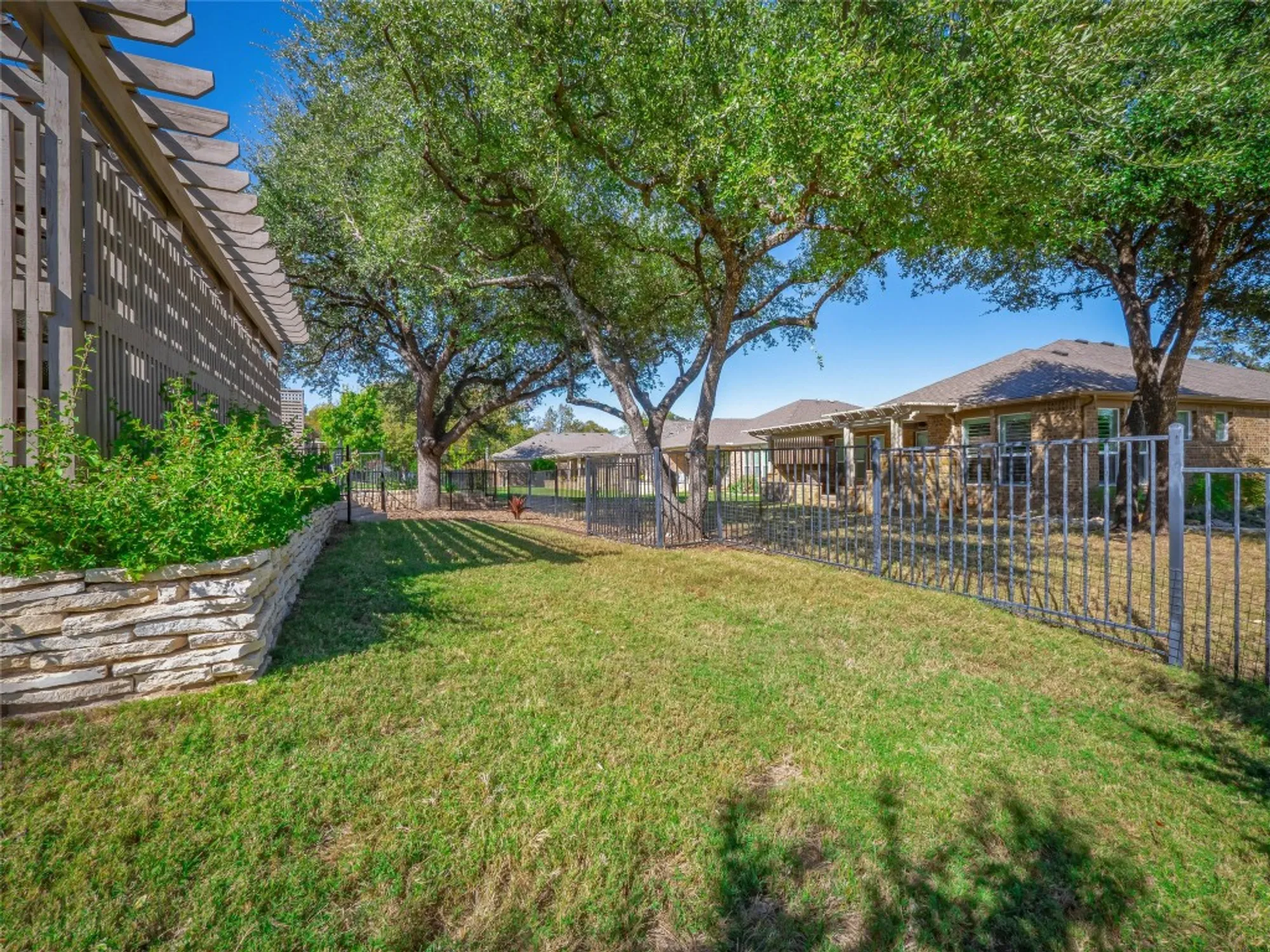 Property Slideshow image 36 of 39 | 100 san jacinto creek cv, Georgetown, TX, 78633
