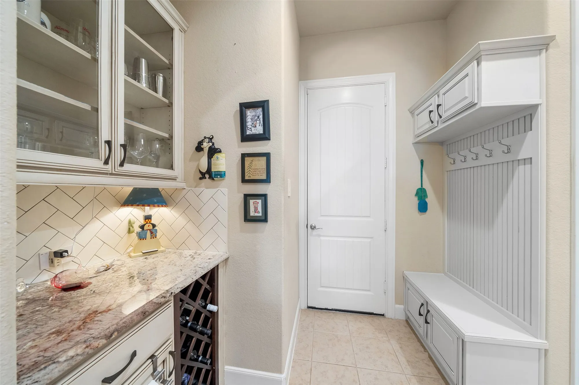 Property Slideshow image 16 of 37 | 5634 fountain villas way, Conroe, TX, 77304