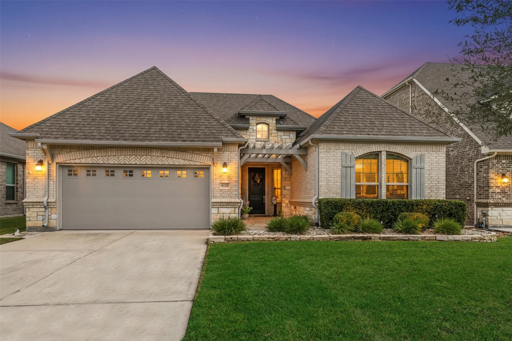 Property Slideshow image 1 of 37 | 5634 fountain villas way, Conroe, TX, 77304