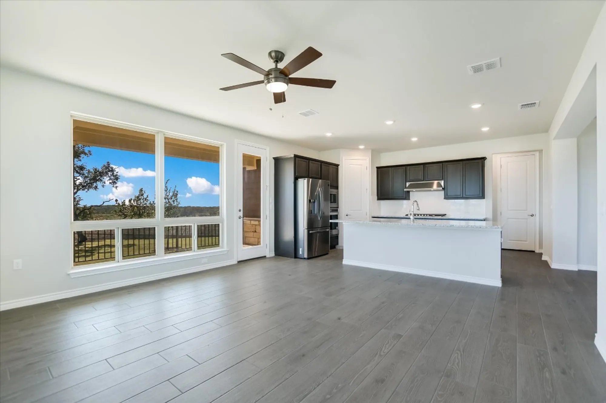 Property Slideshow image 7 of 28 | 113 surfside st # 193, San Marcos, TX, 78666