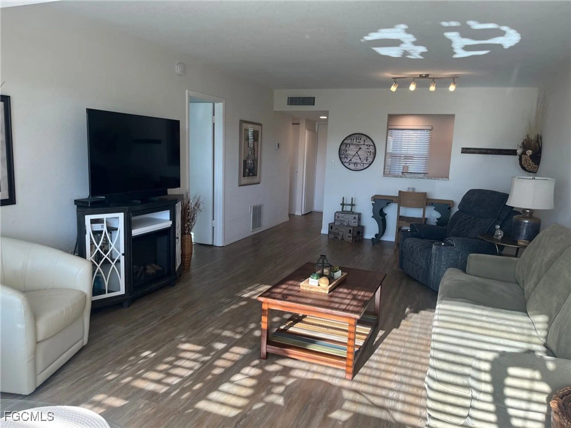 Property Slideshow image 6 of 39 | 1624 pine valley dr apt 211, Fort Myers, FL, 33907