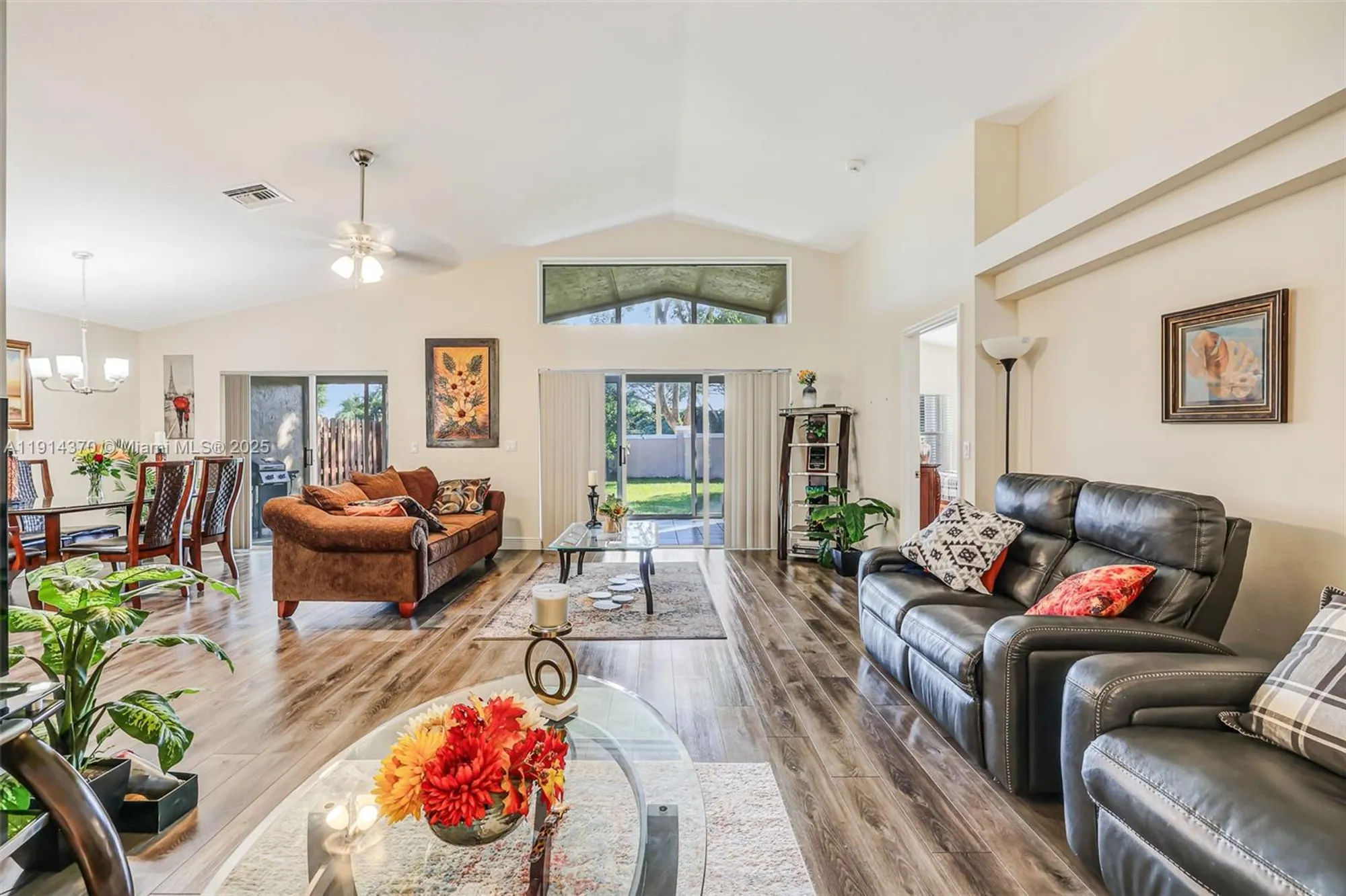 Property Slideshow image 16 of 67 | 7390 lugano dr, Boynton Beach, FL, 33437