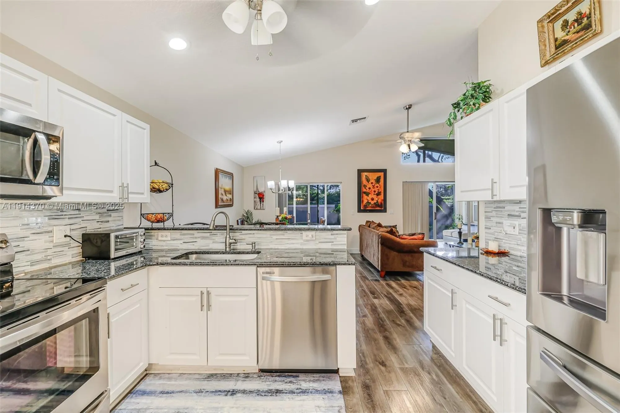 Property Slideshow image 25 of 67 | 7390 lugano dr, Boynton Beach, FL, 33437