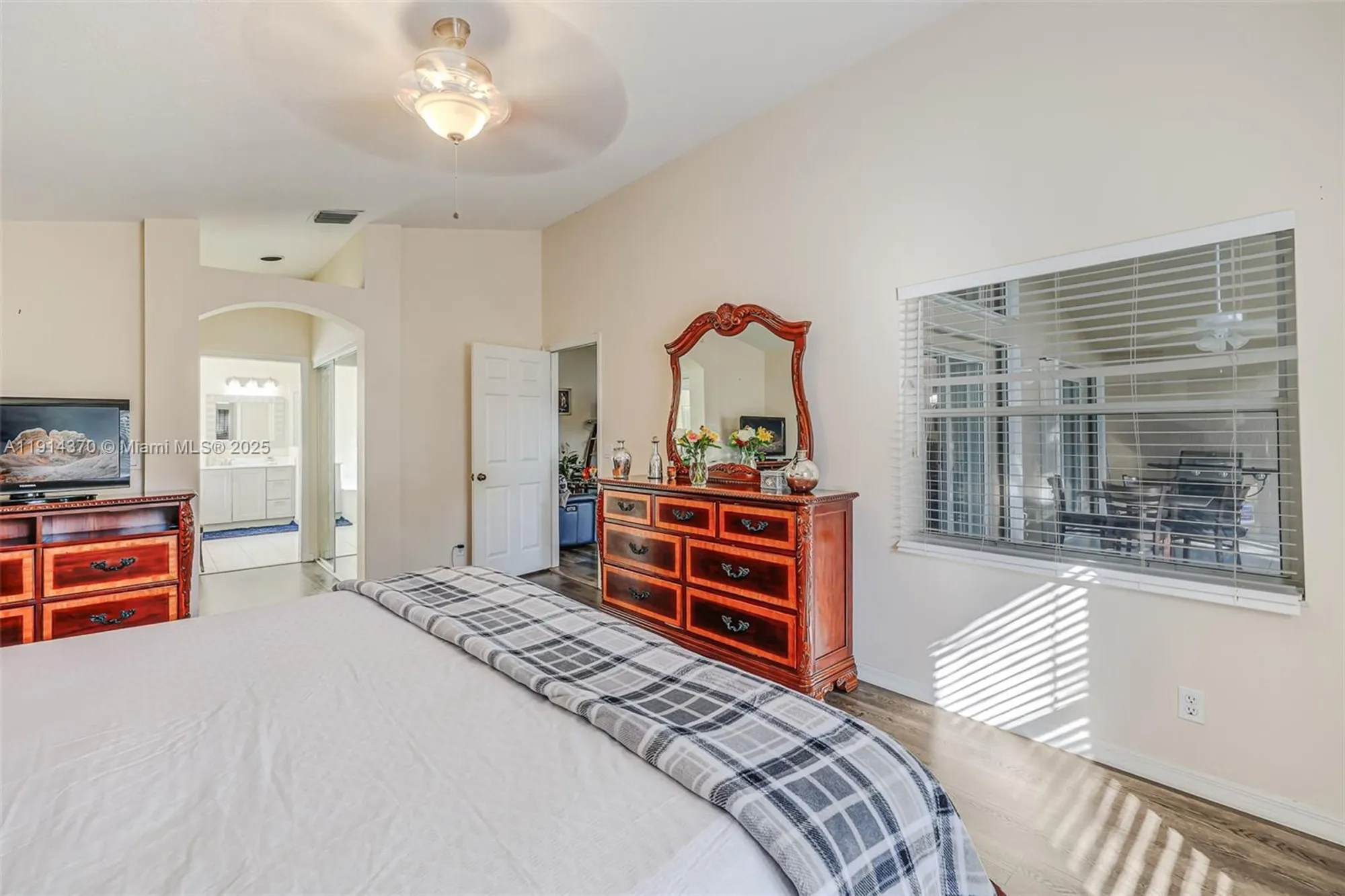 Property Slideshow image 31 of 67 | 7390 lugano dr, Boynton Beach, FL, 33437