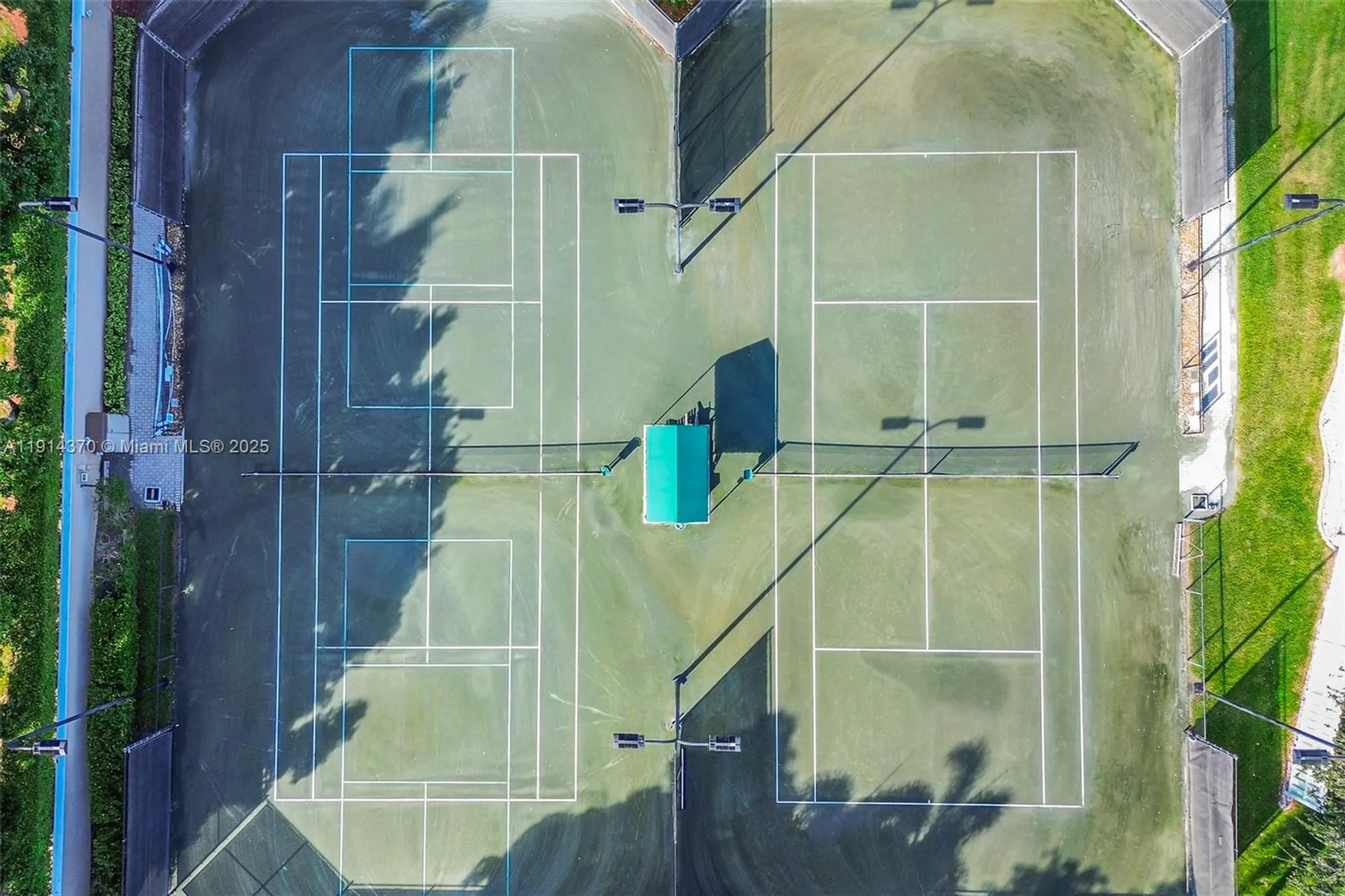 Property Slideshow image 49 of 67 | 7390 lugano dr, Boynton Beach, FL, 33437