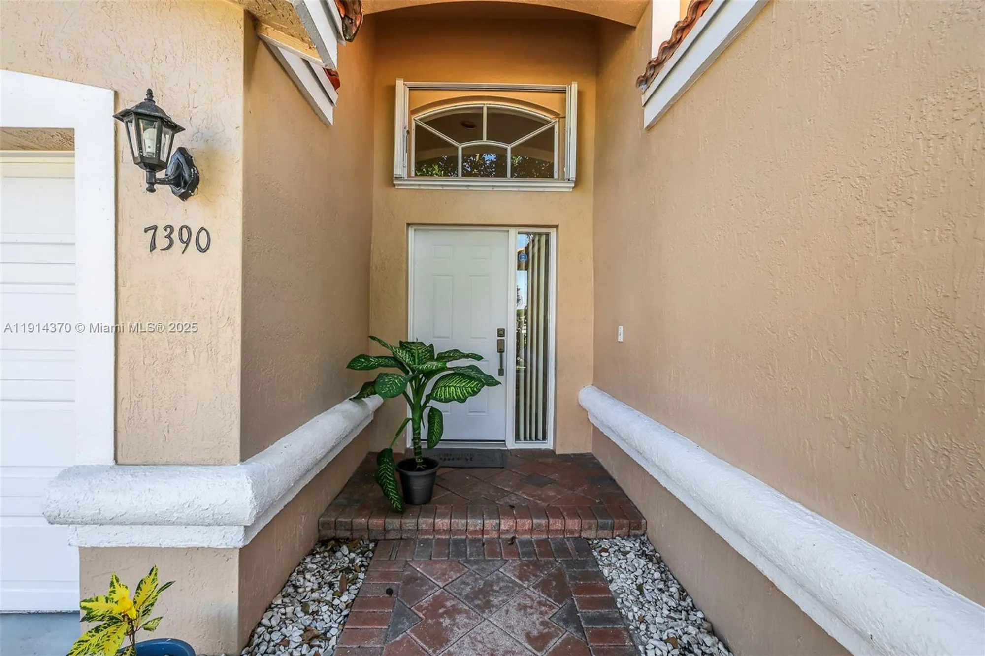 Property Slideshow image 4 of 67 | 7390 lugano dr, Boynton Beach, FL, 33437
