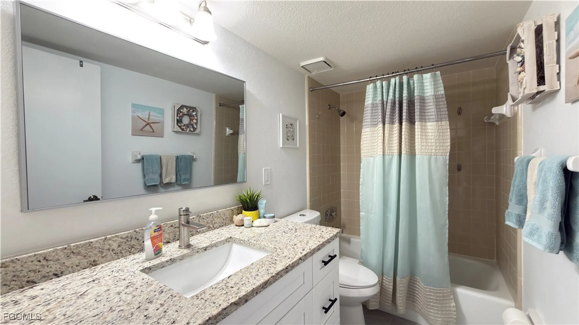 Property Slideshow image 23 of 48 | 5050 marianne key rd 7a, Punta Gorda, FL, 33955