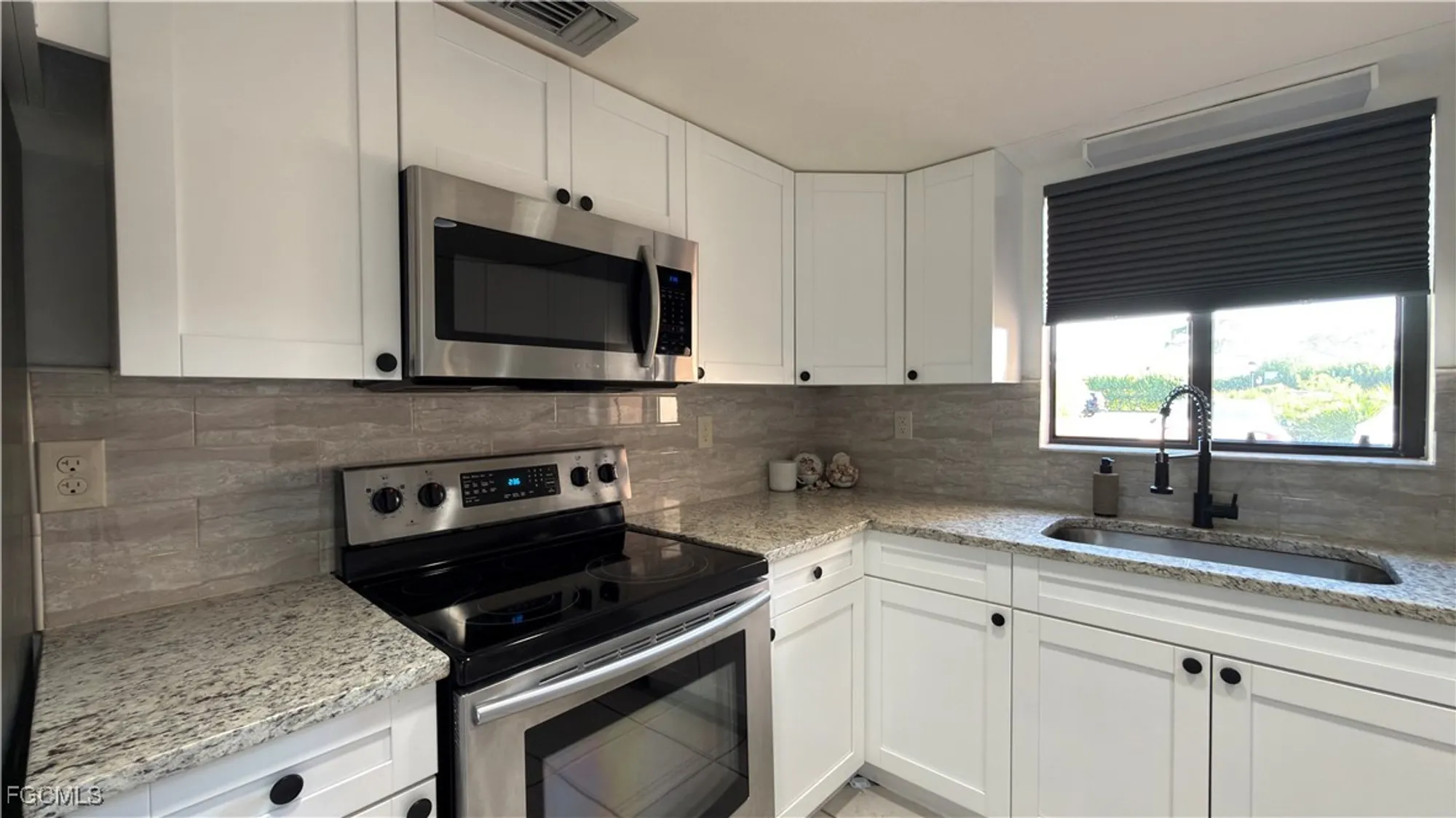 Property Slideshow image 35 of 48 | 5050 marianne key rd 7a, Punta Gorda, FL, 33955