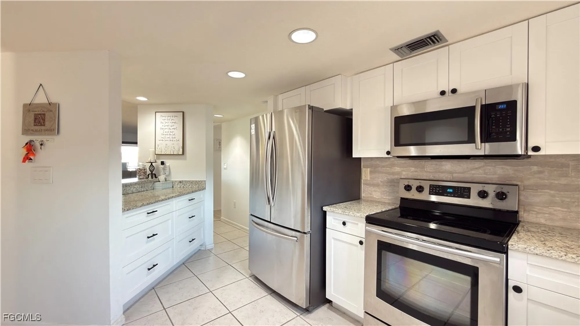 Property Slideshow image 31 of 48 | 5050 marianne key rd 7a, Punta Gorda, FL, 33955