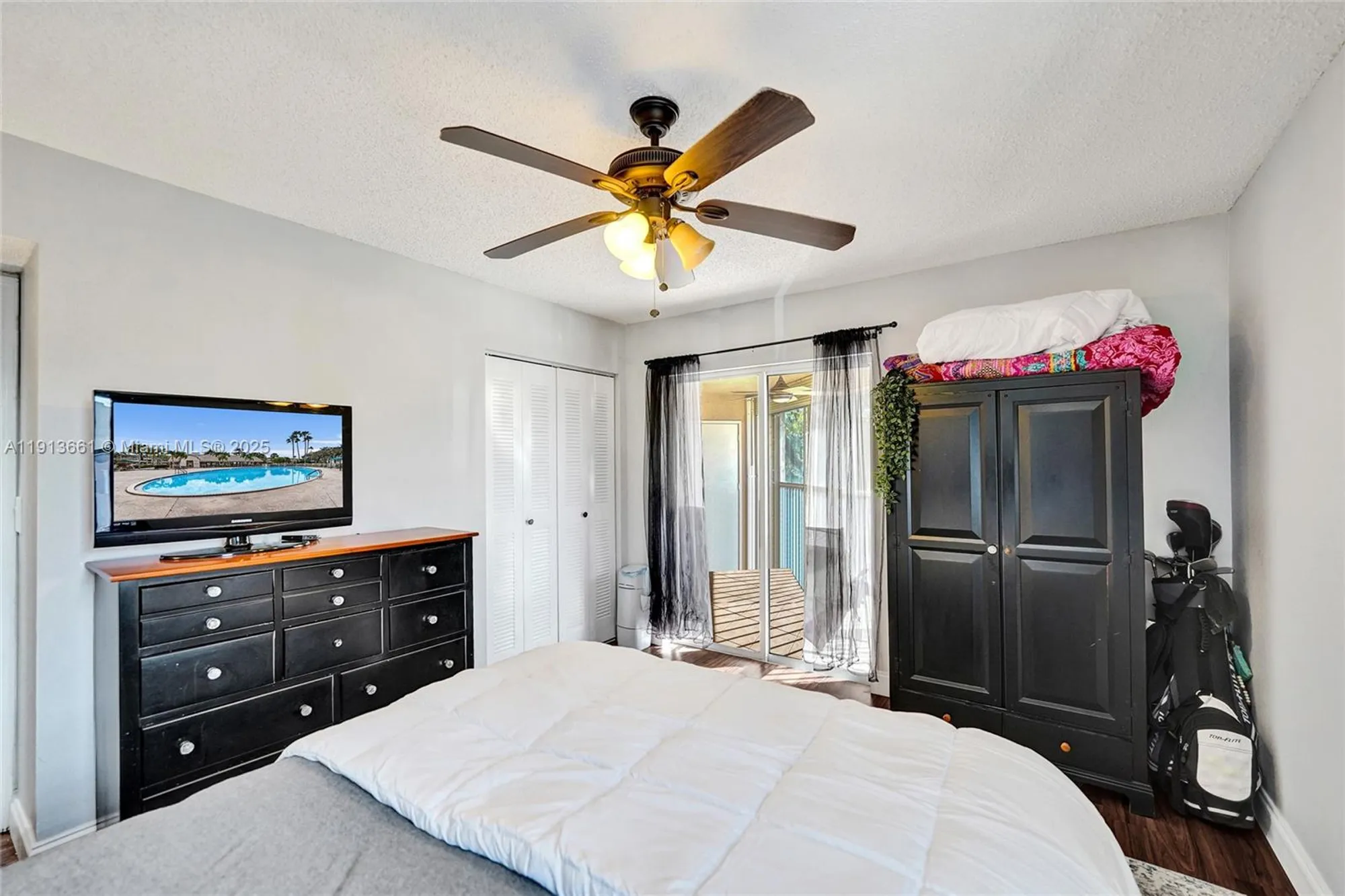 Property Slideshow image 28 of 38 | 7331 s devon dr # 215, Tamarac, FL, 33321
