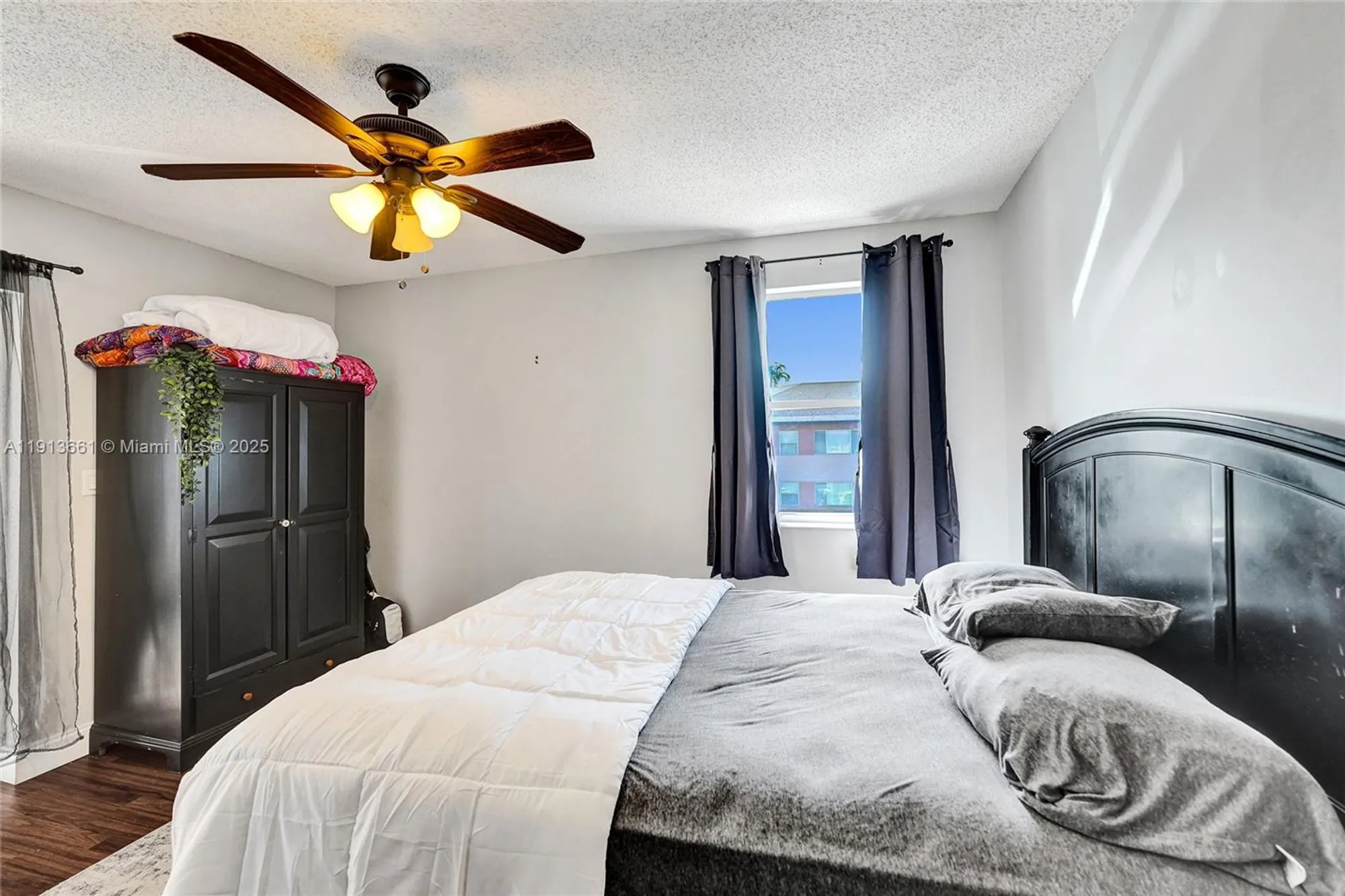 Property Slideshow image 29 of 38 | 7331 s devon dr # 215, Tamarac, FL, 33321