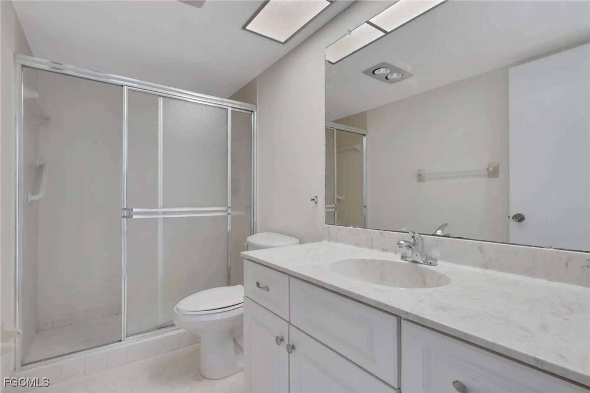 Property Slideshow image 26 of 34 | 1322 s brandywine cir 1, Fort Myers, FL, 33919