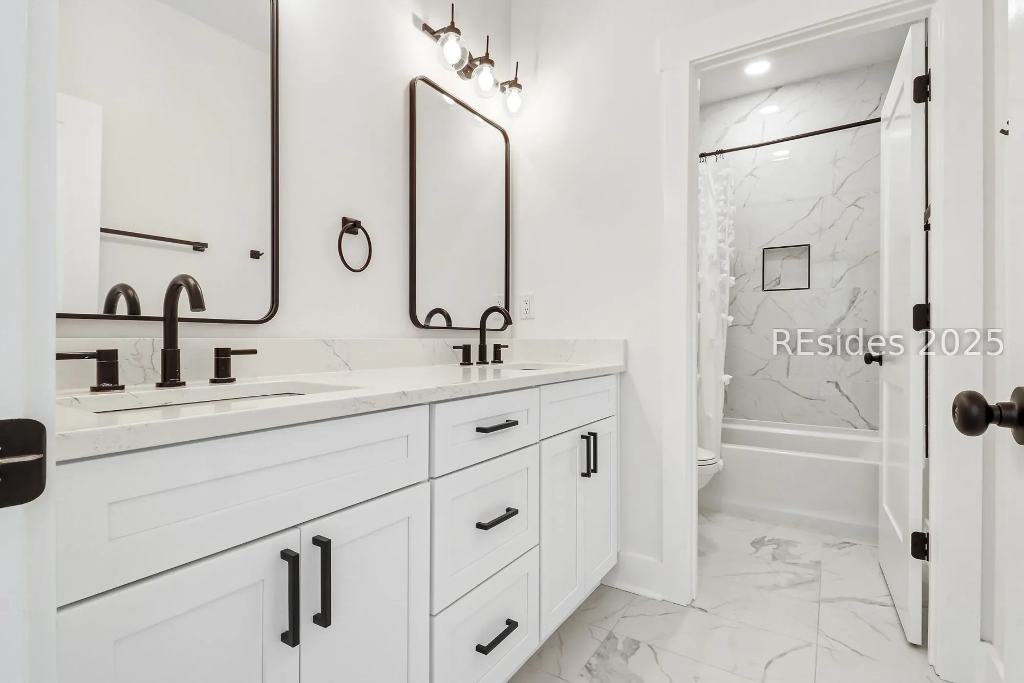 Property Slideshow image 25 of 44 | 34 blue trail ct, Bluffton, SC, 29910