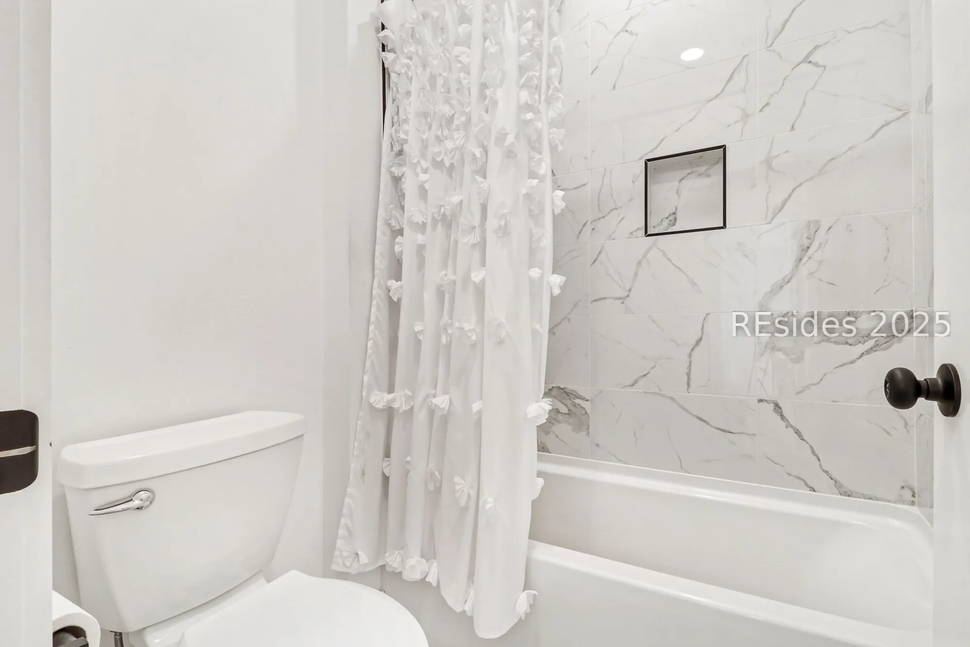 Property Slideshow image 26 of 44 | 34 blue trail ct, Bluffton, SC, 29910