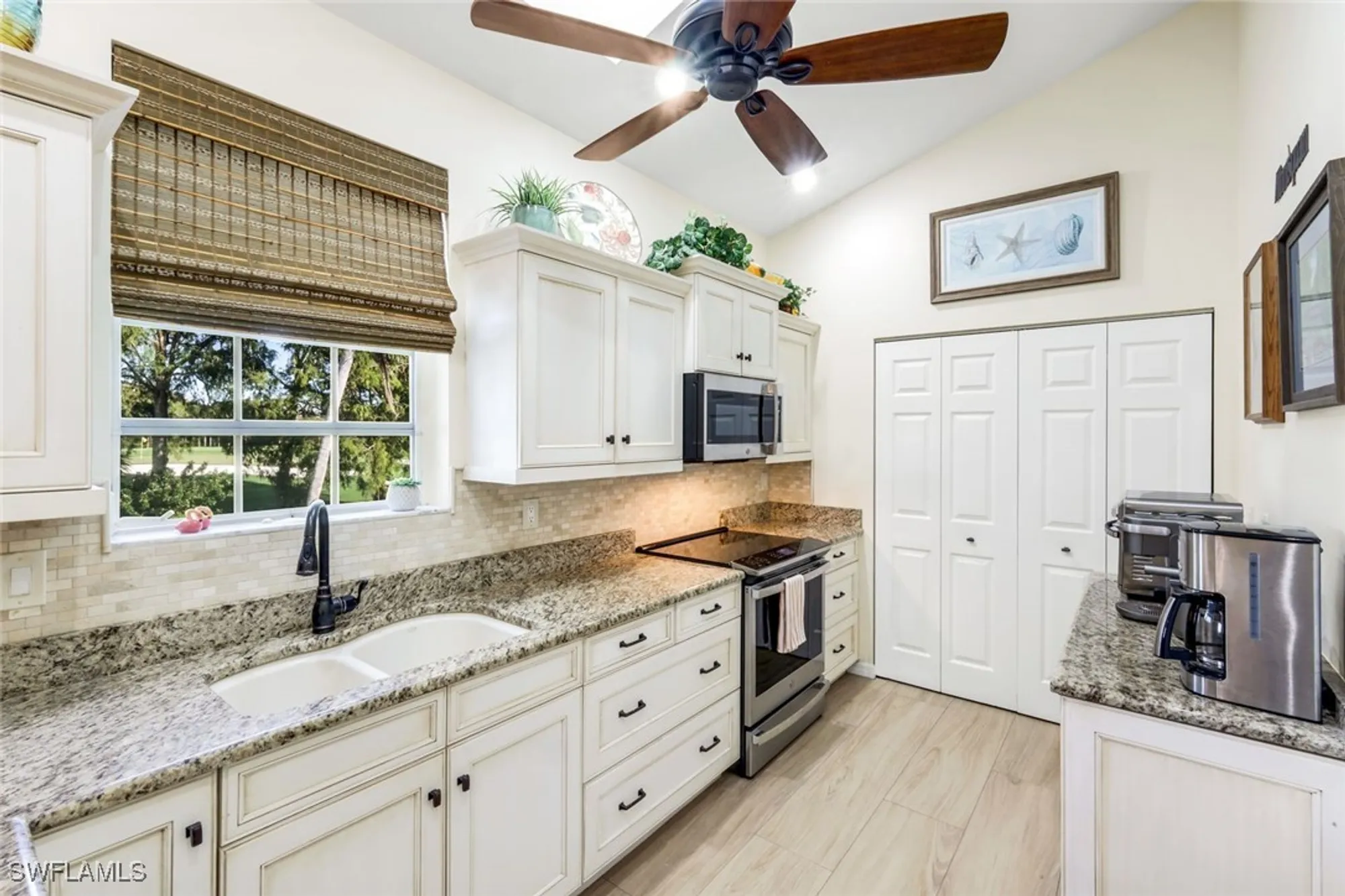 Property Slideshow image 15 of 35 | 269 perignon pl # 16-2, Naples, FL, 34119