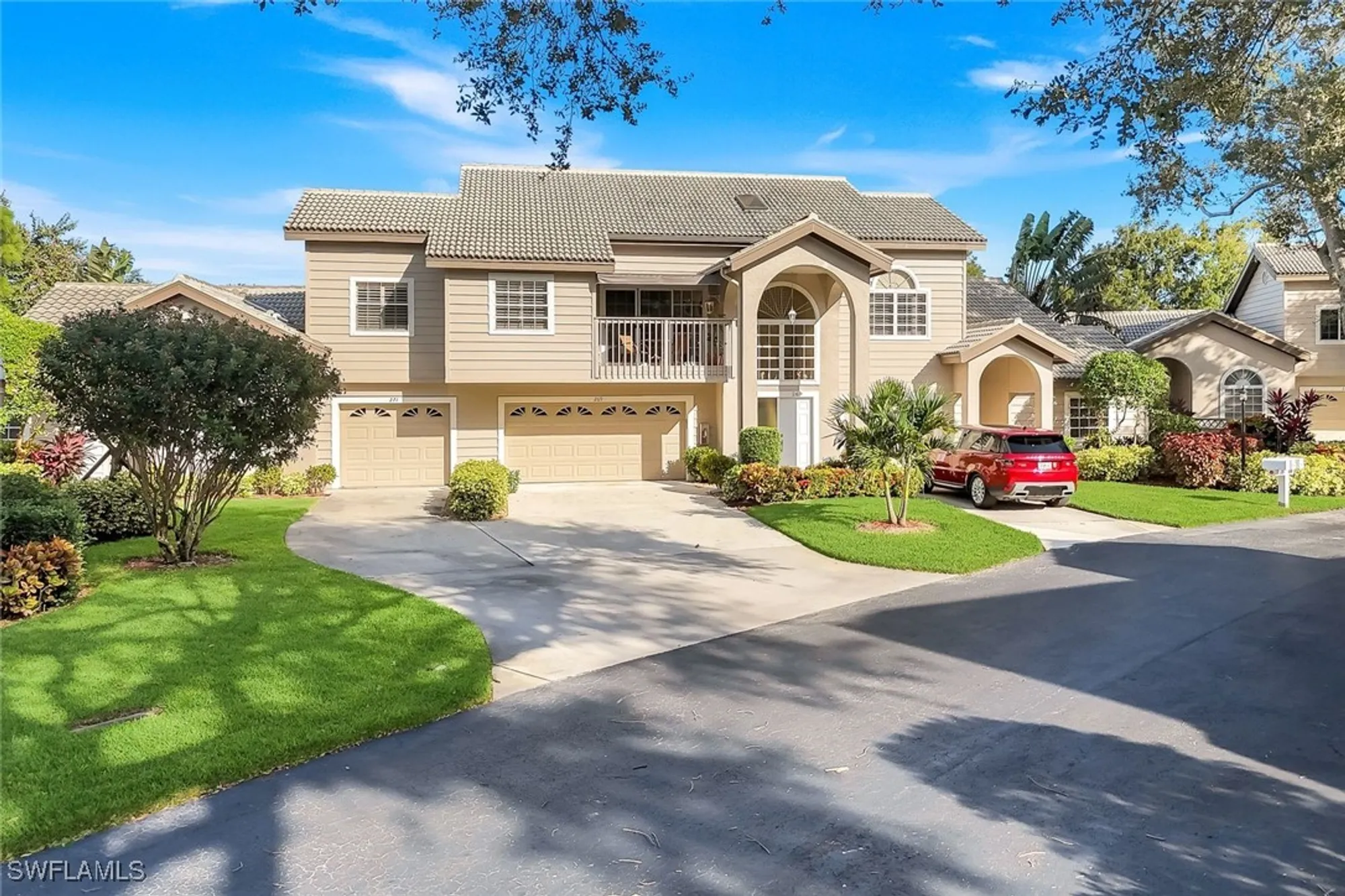 Property Slideshow image 1 of 35 | 269 perignon pl # 16-2, Naples, FL, 34119