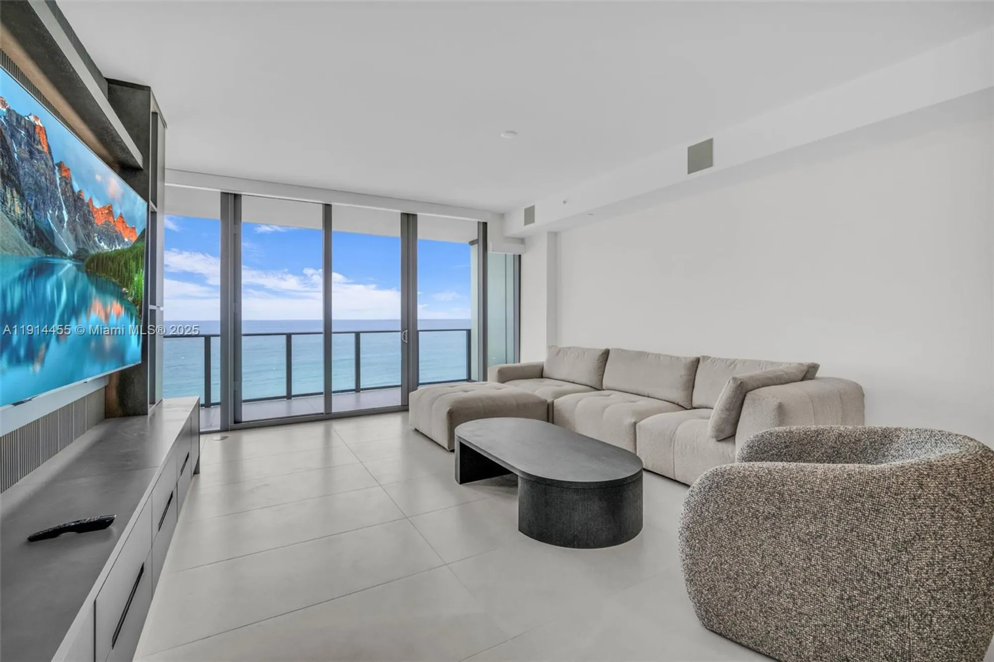 Property Slideshow image 15 of 54 | 1116 n ocean blvd unit 1106, Pompano Beach, FL, 33062