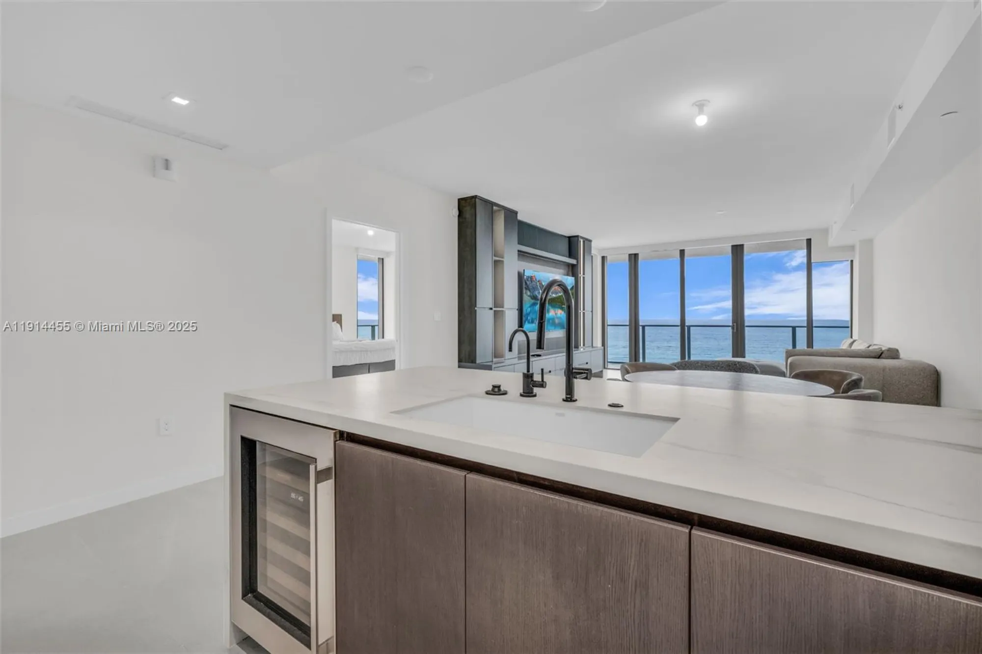 Property Slideshow image 10 of 54 | 1116 n ocean blvd unit 1106, Pompano Beach, FL, 33062