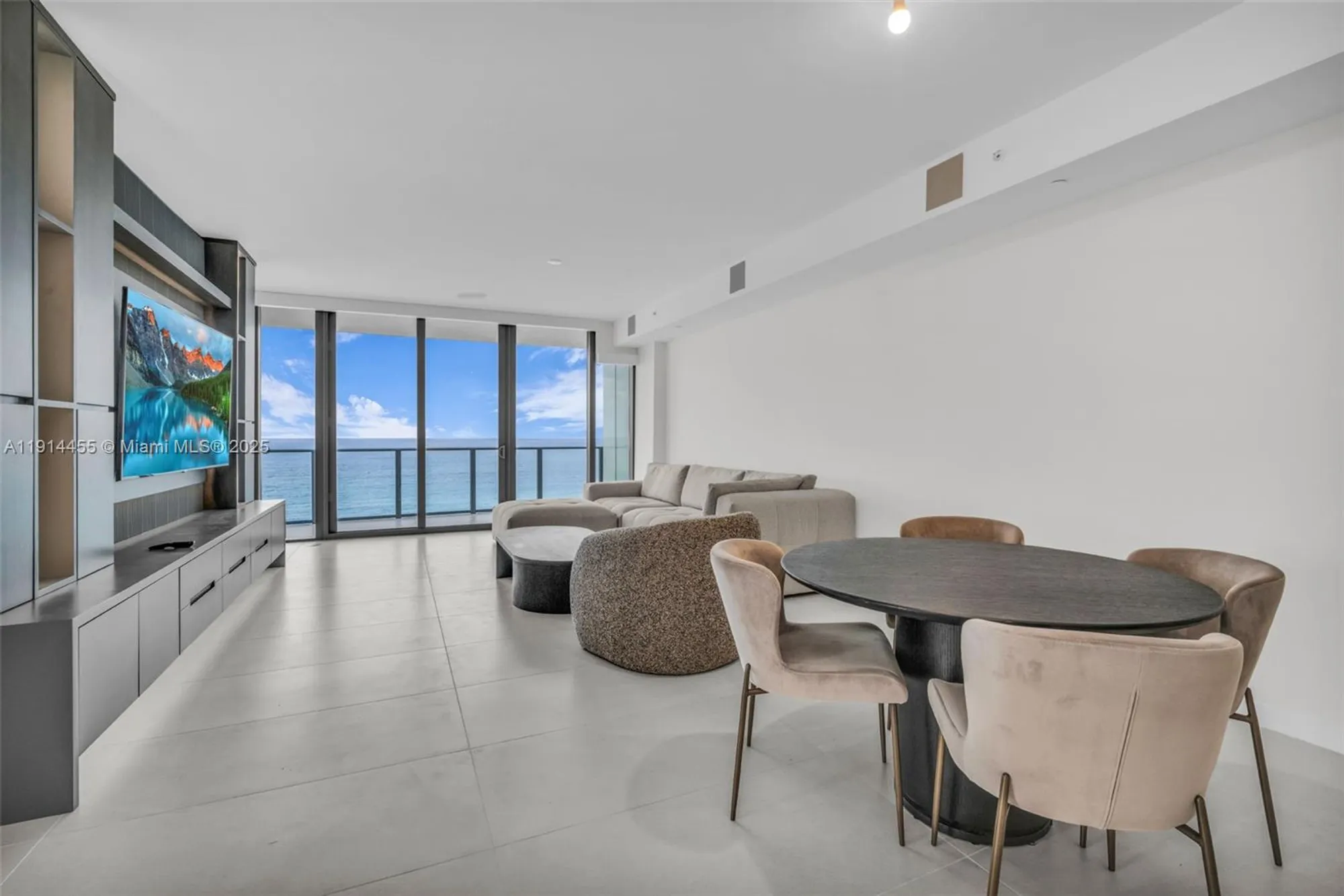 Property Slideshow image 11 of 54 | 1116 n ocean blvd unit 1106, Pompano Beach, FL, 33062