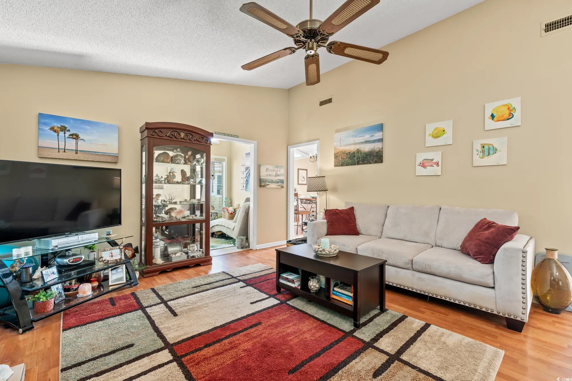 Property Slideshow image 5 of 40 | 308 killarney dr, Myrtle Beach, SC, 29588