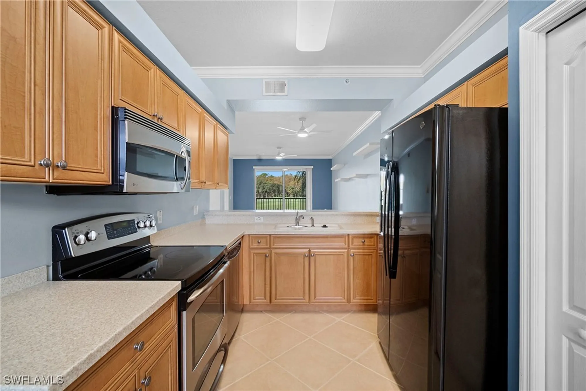 Property Slideshow image 18 of 50 | 10275 heritage bay blvd 725, Naples, FL, 34120
