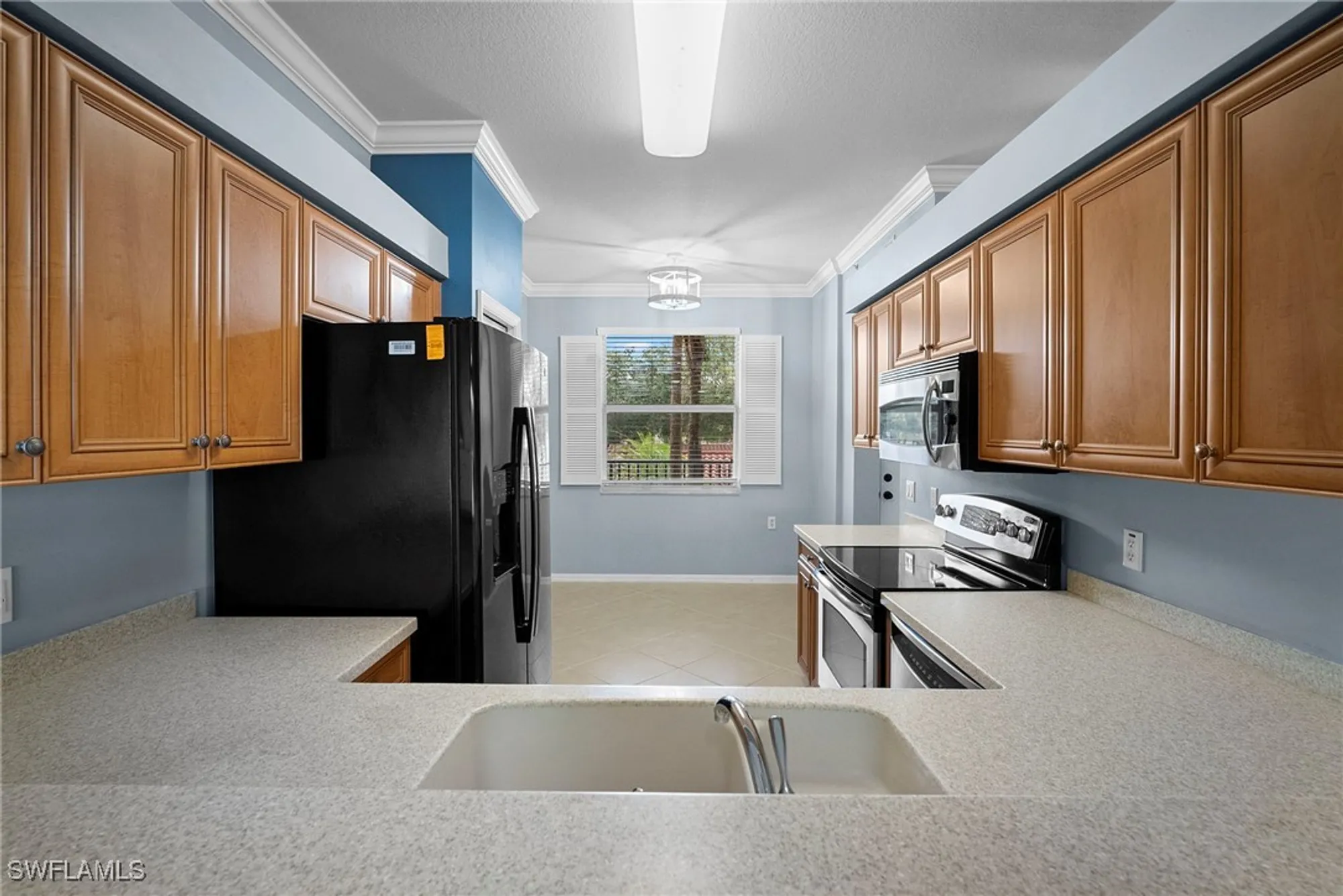 Property Slideshow image 13 of 50 | 10275 heritage bay blvd 725, Naples, FL, 34120