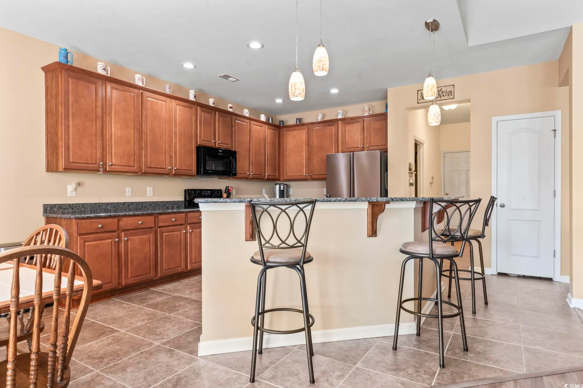 Property Slideshow image 15 of 40 | 1725 boyne dr, Myrtle Beach, SC, 29588