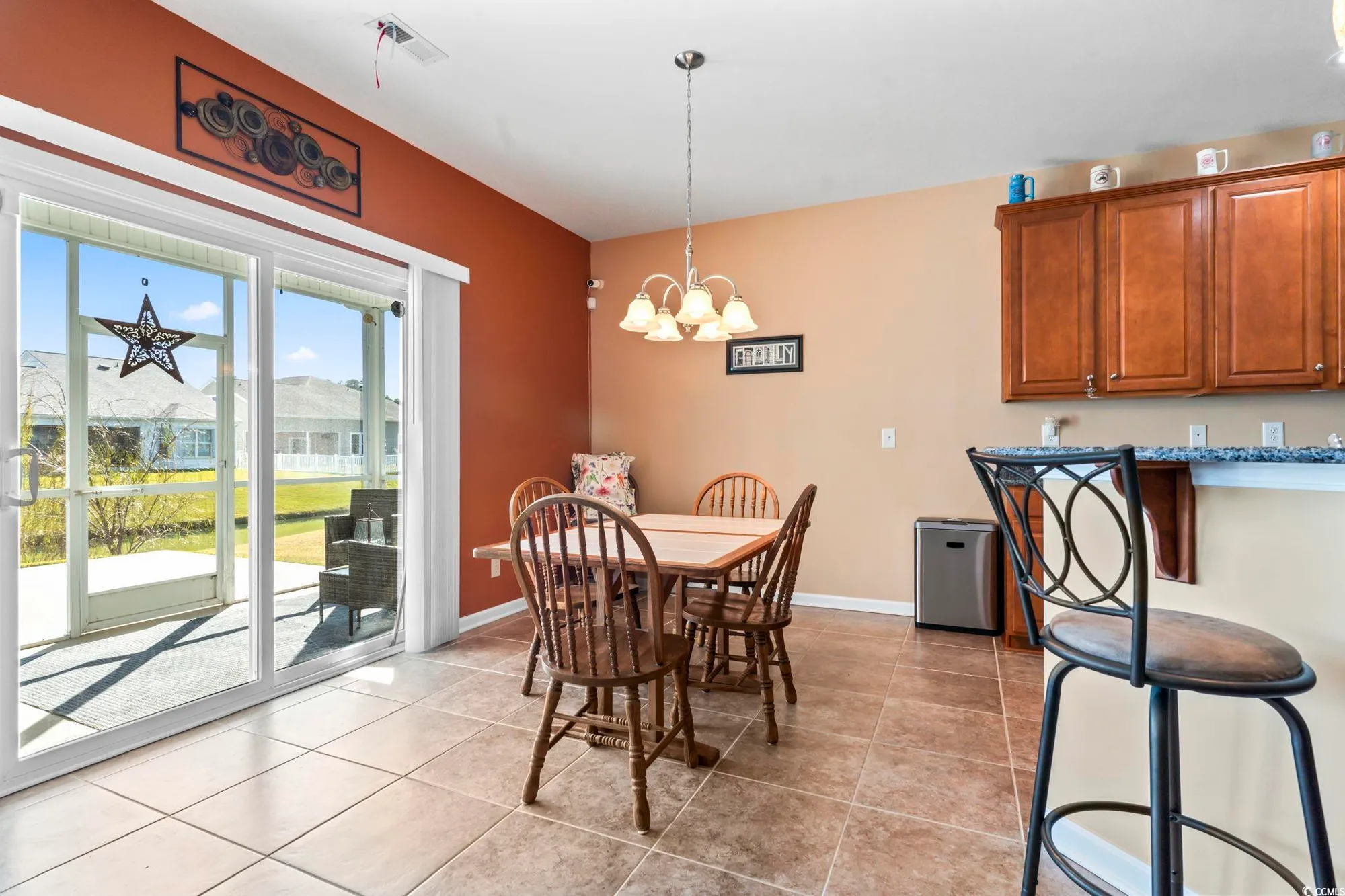 Property Slideshow image 16 of 40 | 1725 boyne dr, Myrtle Beach, SC, 29588