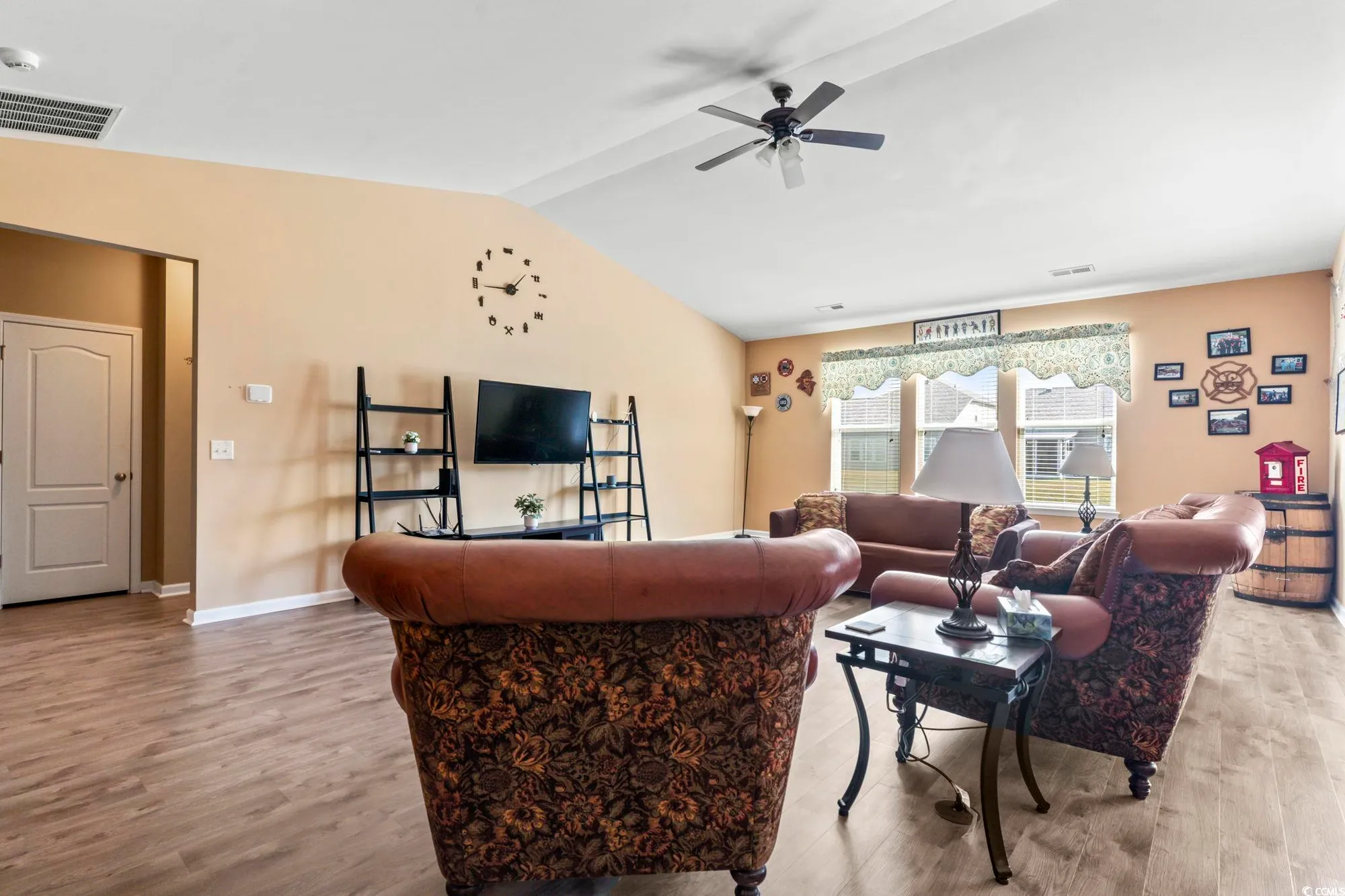 Property Slideshow image 13 of 40 | 1725 boyne dr, Myrtle Beach, SC, 29588