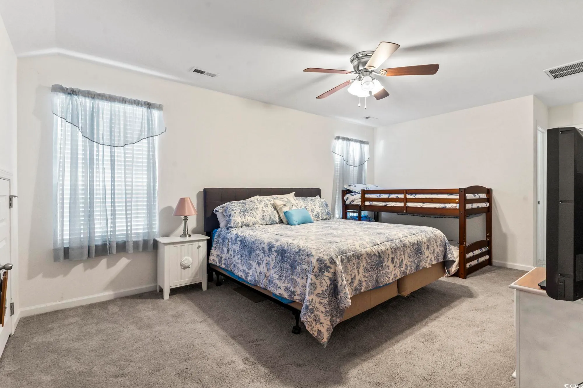 Property Slideshow image 28 of 40 | 1725 boyne dr, Myrtle Beach, SC, 29588