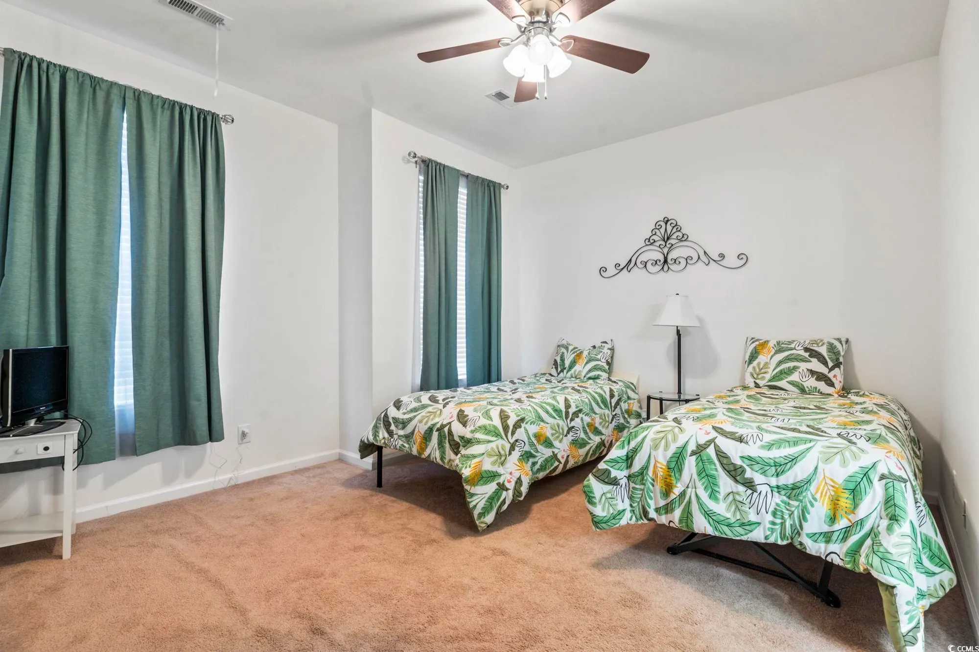 Property Slideshow image 5 of 40 | 1725 boyne dr, Myrtle Beach, SC, 29588