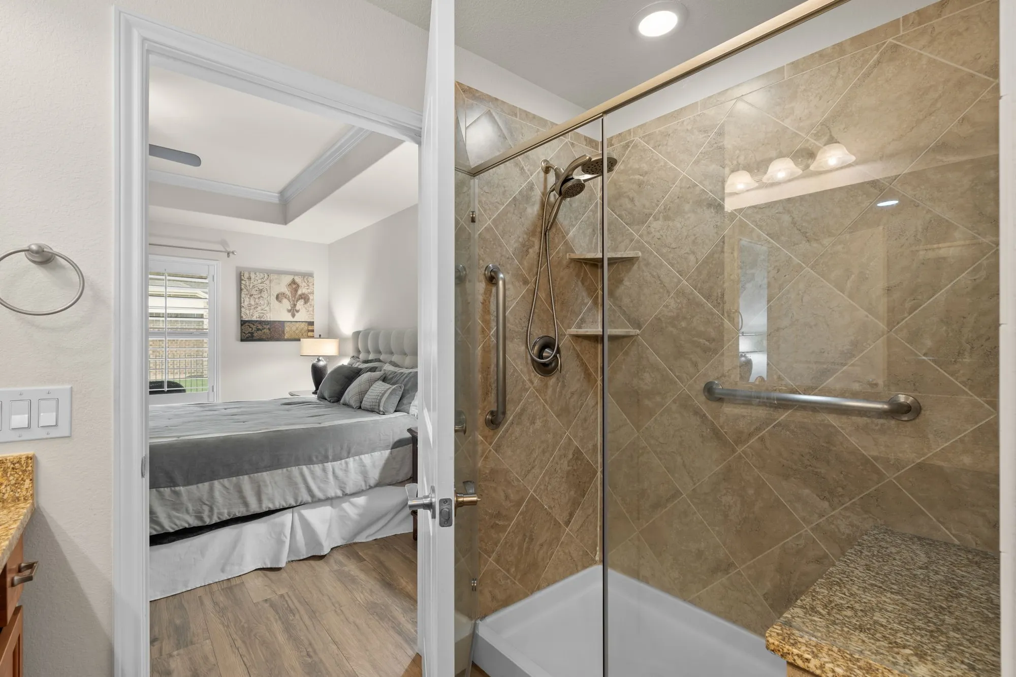 Property Slideshow image 21 of 33 | 638 saffron plum ln, Richmond, TX, 77469