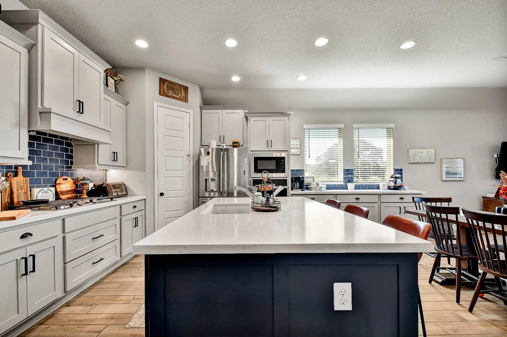 Property Slideshow image 11 of 31 | 2192 august ave, New Braunfels, TX, 78132