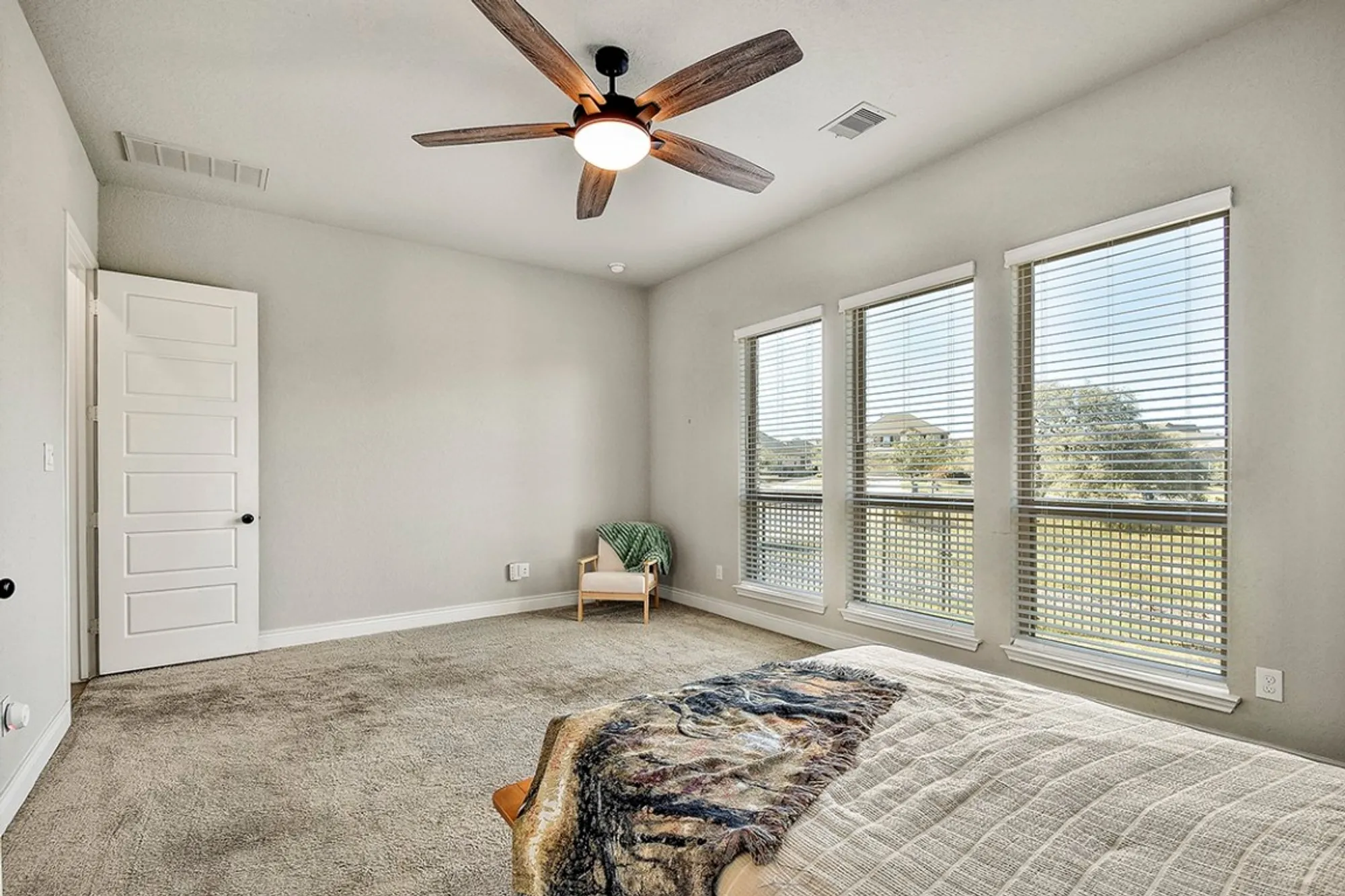 Property Slideshow image 24 of 31 | 2192 august ave, New Braunfels, TX, 78132