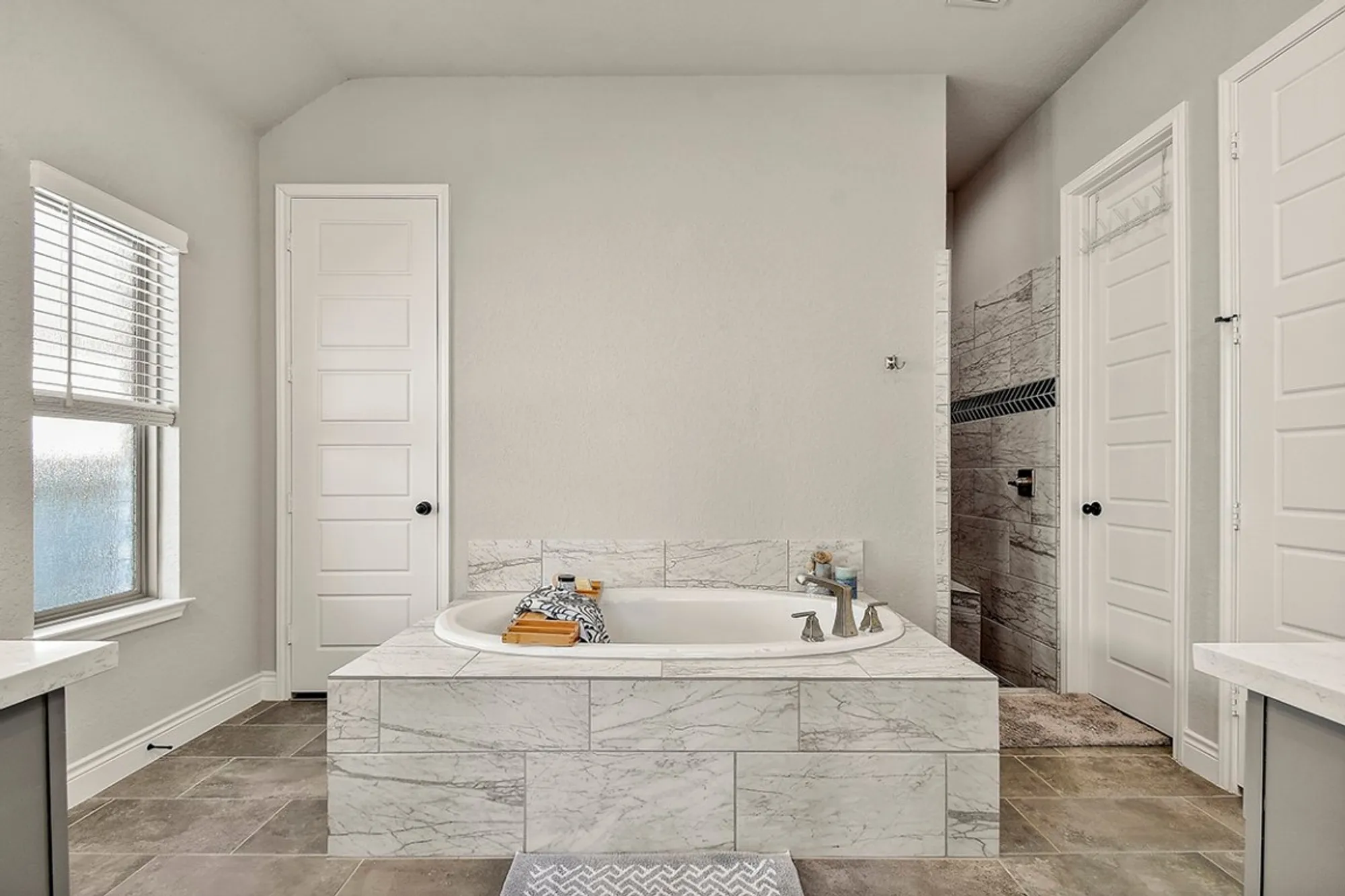 Property Slideshow image 25 of 31 | 2192 august ave, New Braunfels, TX, 78132