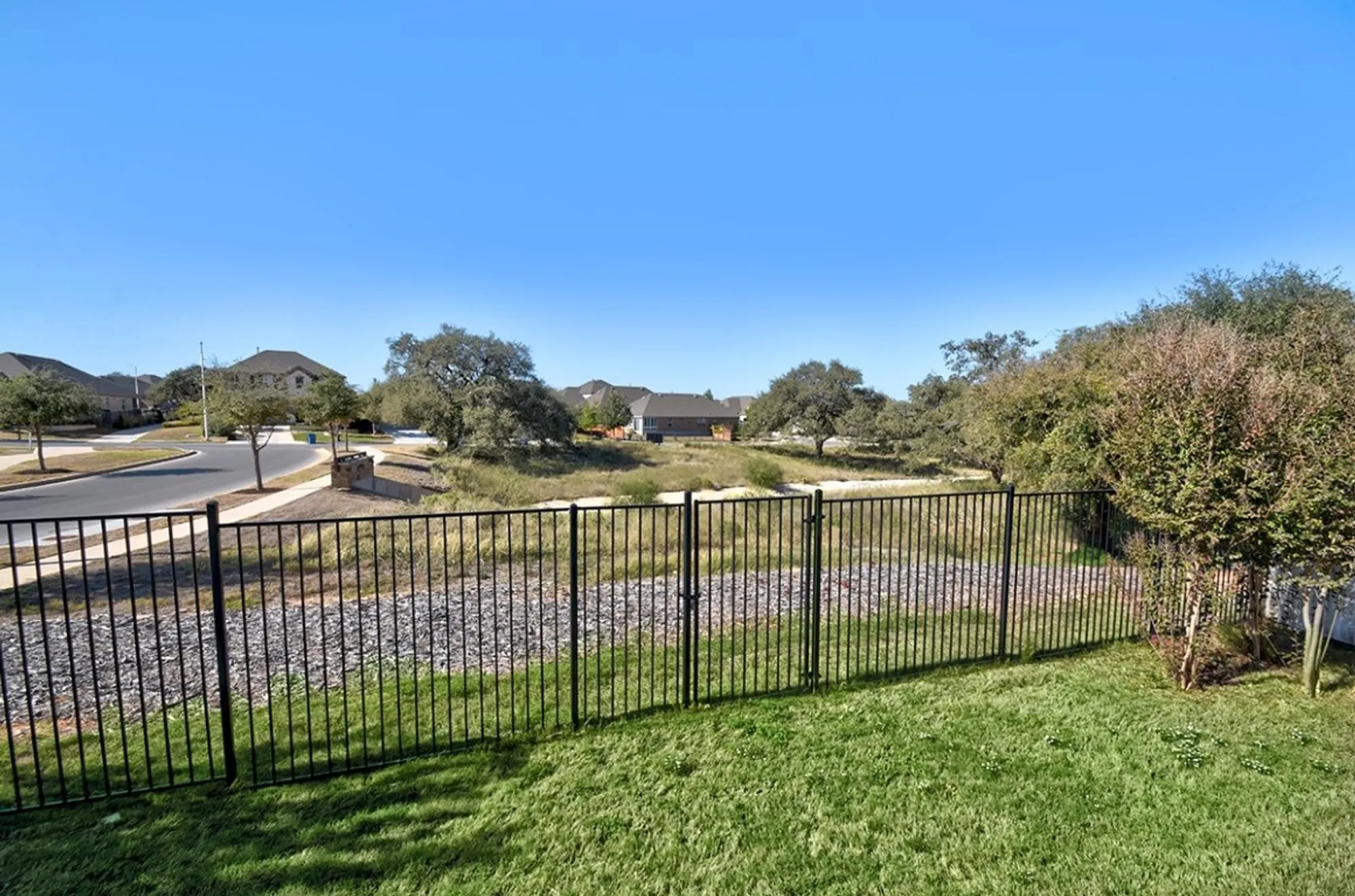 Property Slideshow image 29 of 31 | 2192 august ave, New Braunfels, TX, 78132