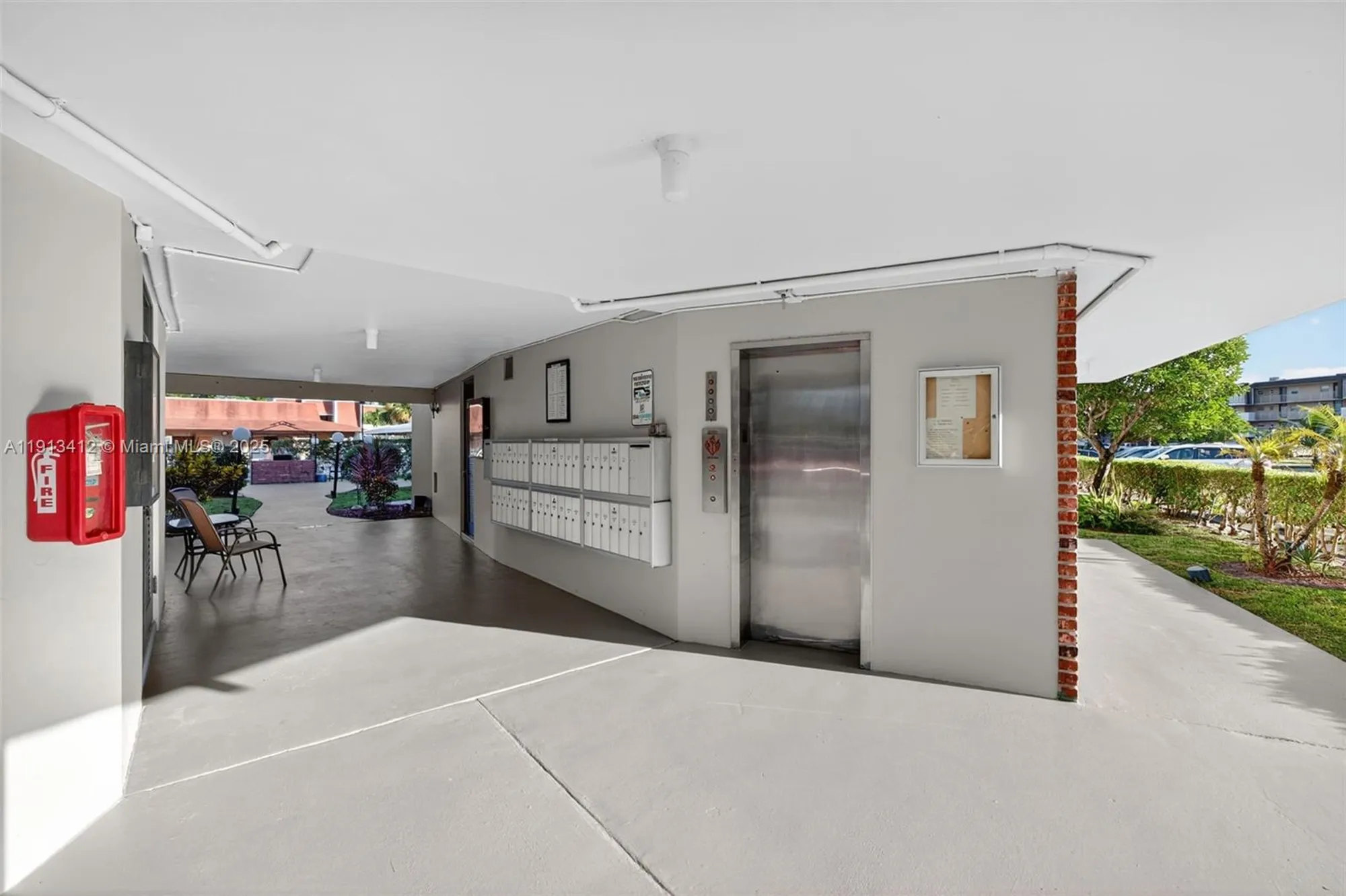 Property Slideshow image 24 of 43 | 2991 nw 46th ave 202, Lauderdale Lakes, FL, 33313