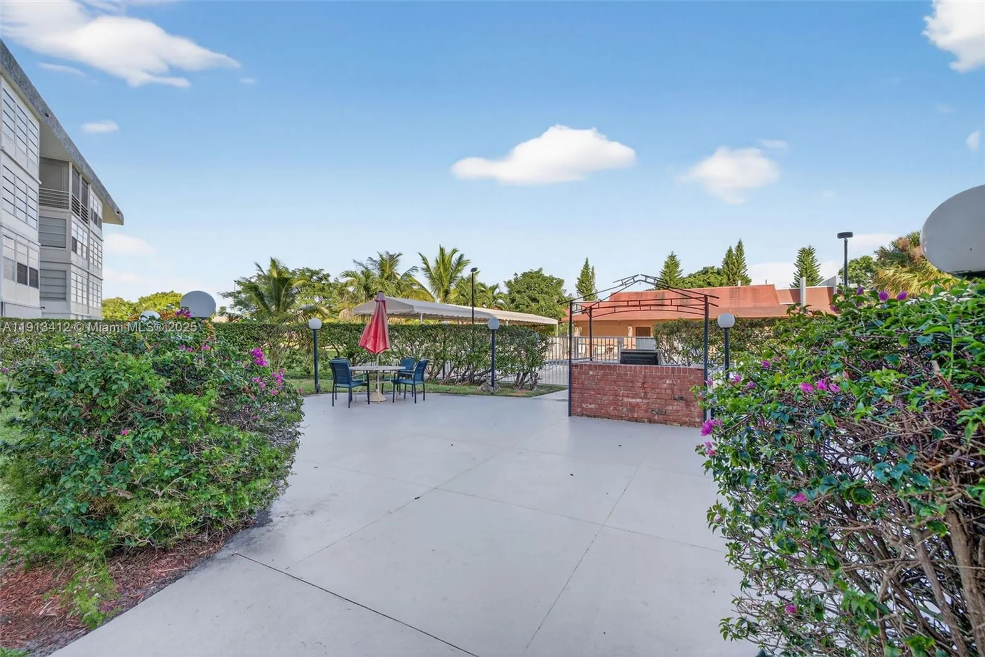 Property Slideshow image 25 of 43 | 2991 nw 46th ave 202, Lauderdale Lakes, FL, 33313