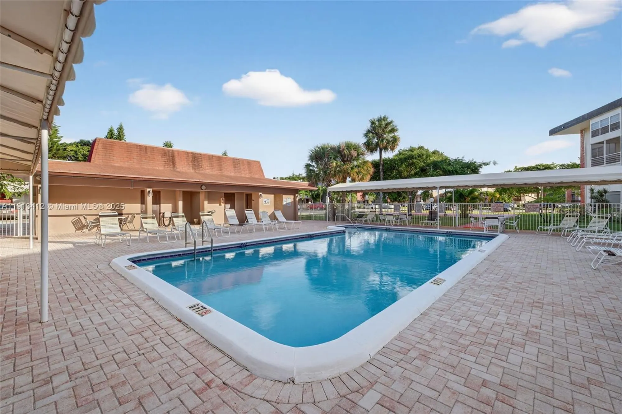 Property Slideshow image 28 of 43 | 2991 nw 46th ave 202, Lauderdale Lakes, FL, 33313