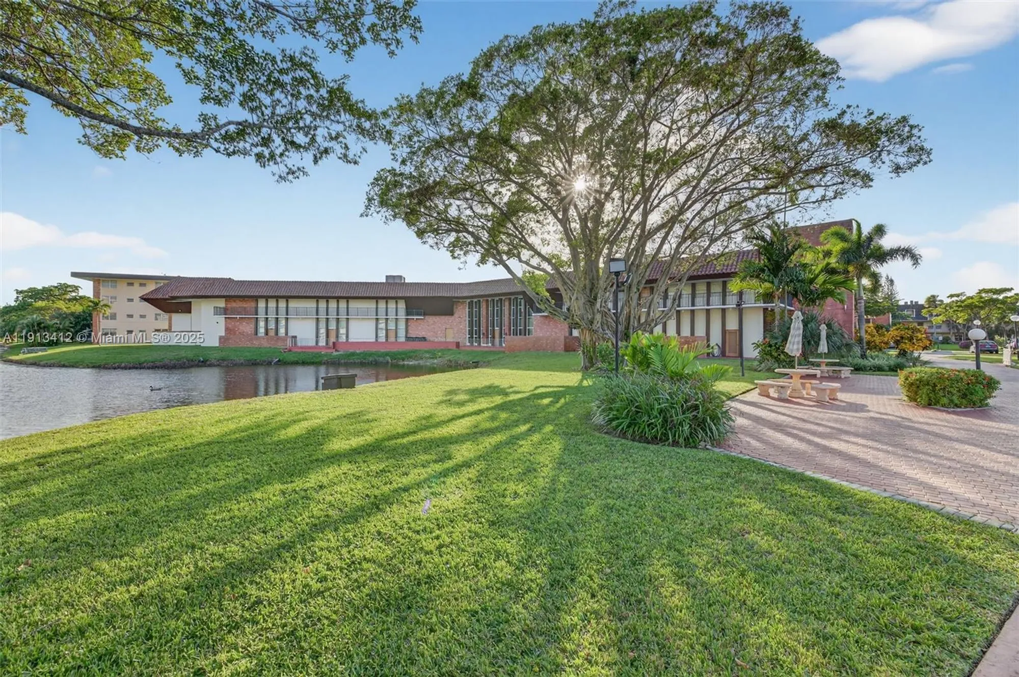 Property Slideshow image 30 of 43 | 2991 nw 46th ave 202, Lauderdale Lakes, FL, 33313